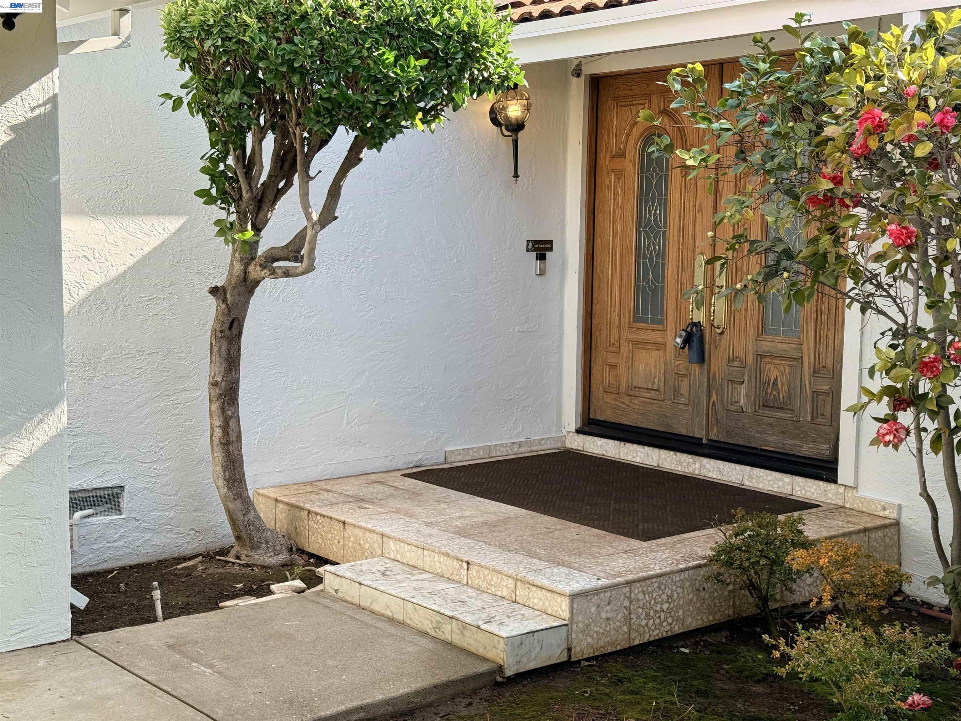 2883 Bowling Green Dr