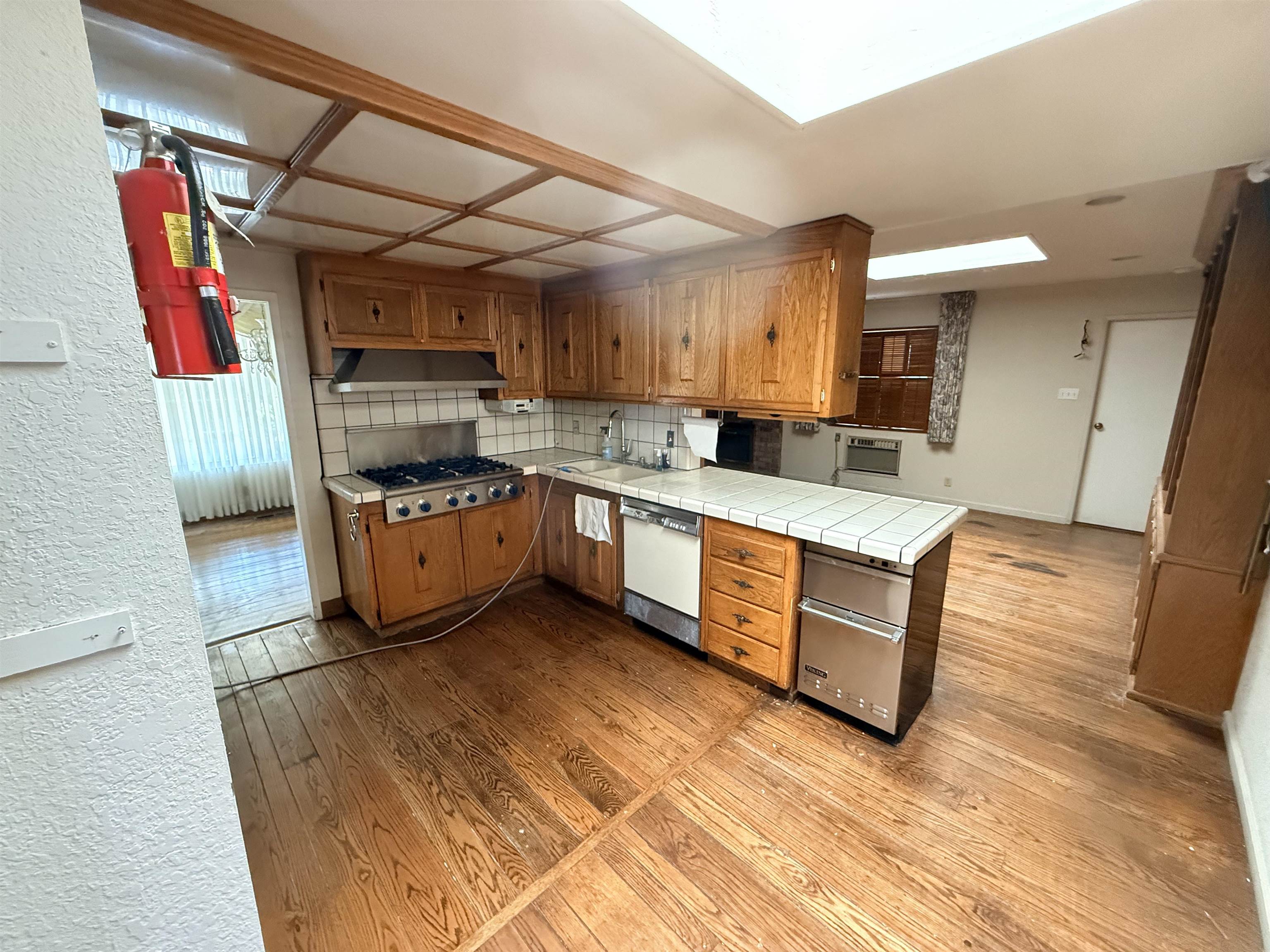 2883 Bowling Green Dr