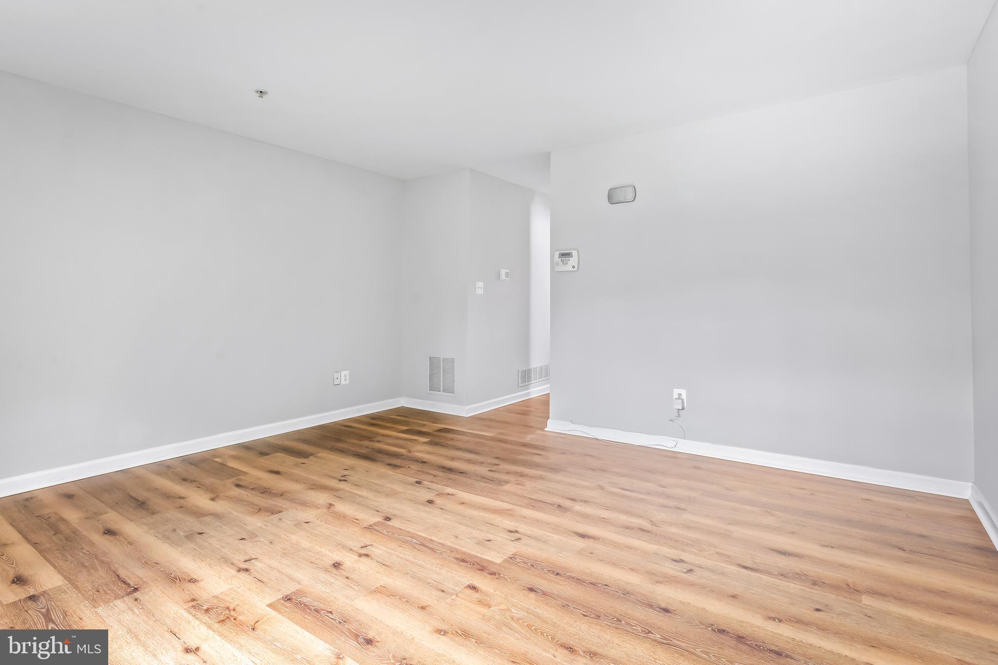 210 9TH AVENUE