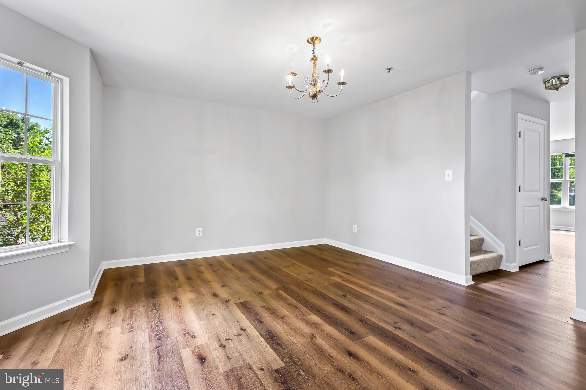 210 9TH AVENUE