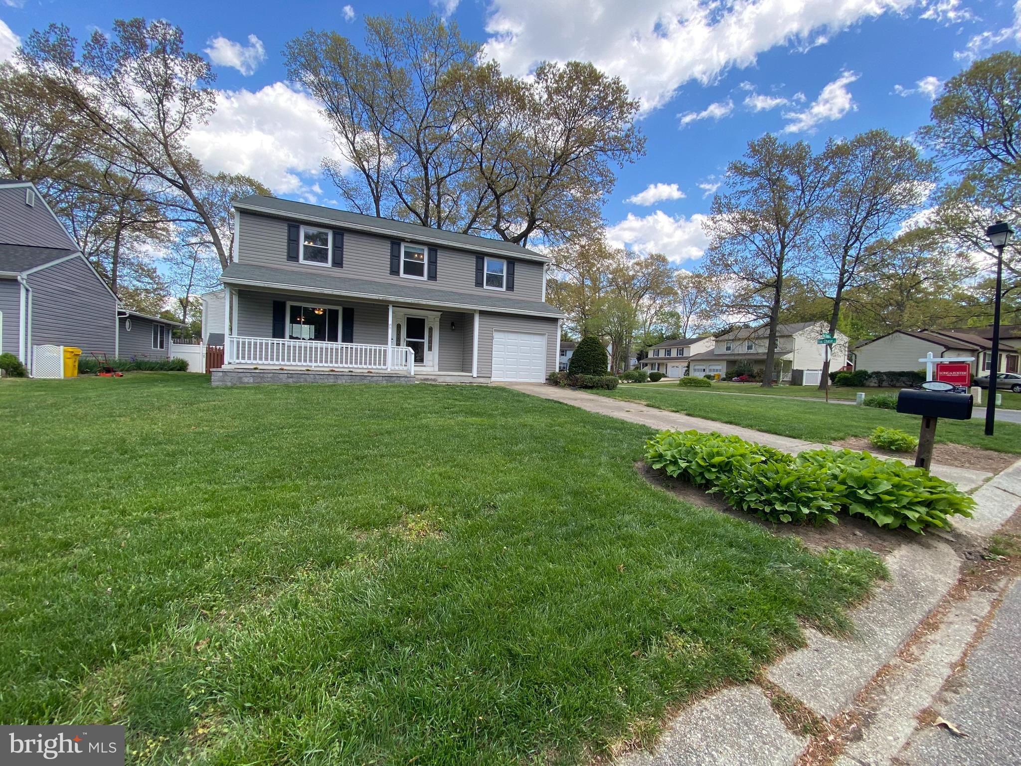 7989 Foxchase Ln