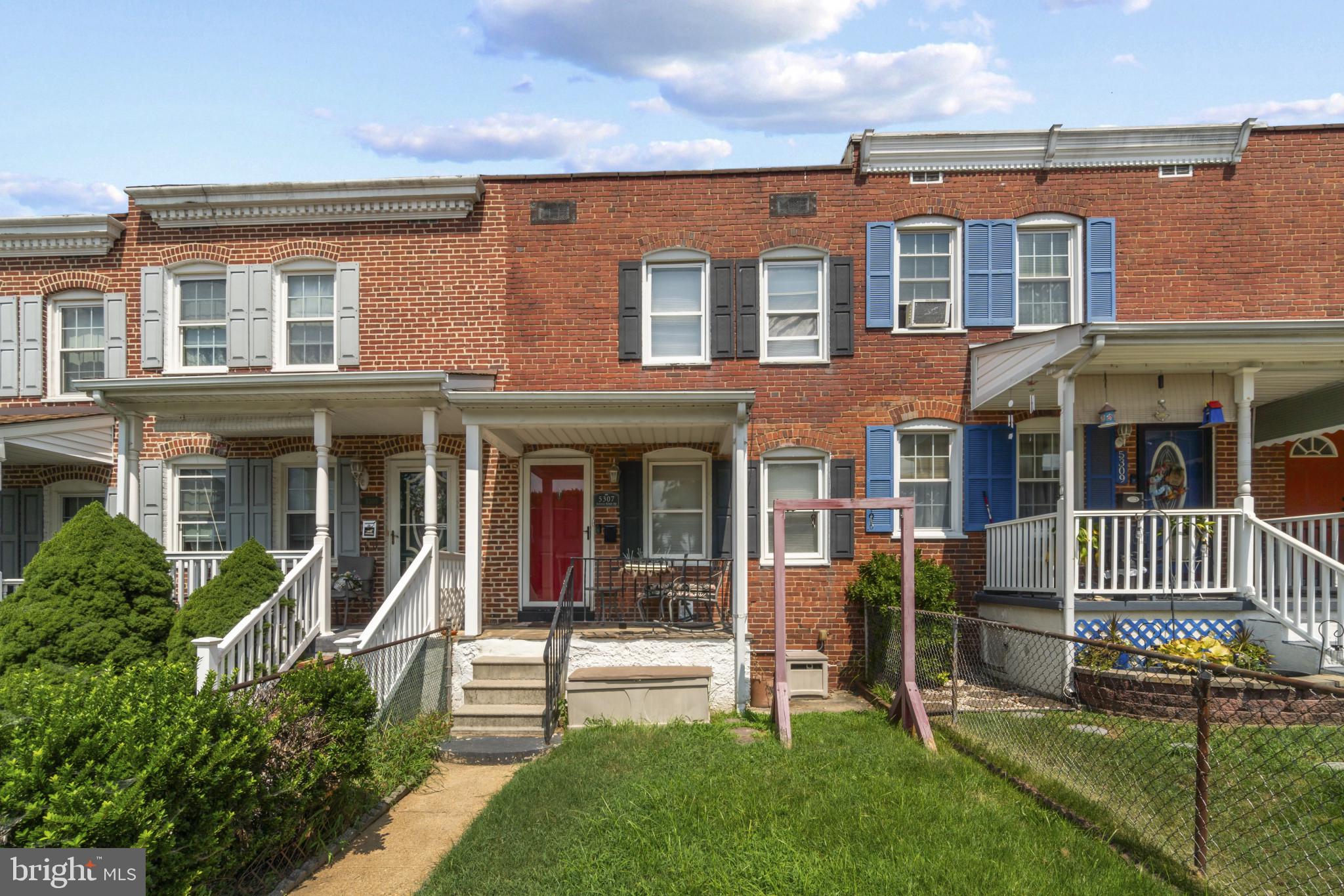 5307 Patrick Henry Dr