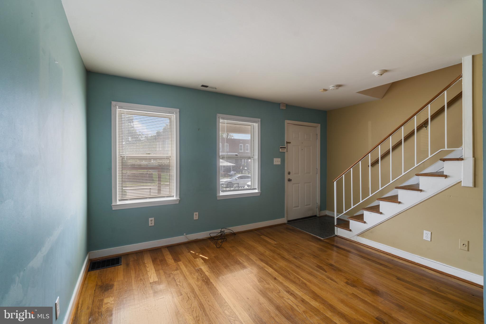 5307 Patrick Henry Dr