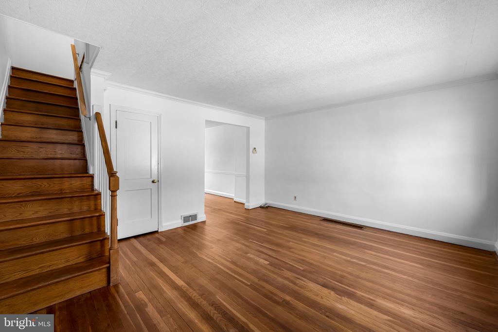 215 GROVE PARK ROAD