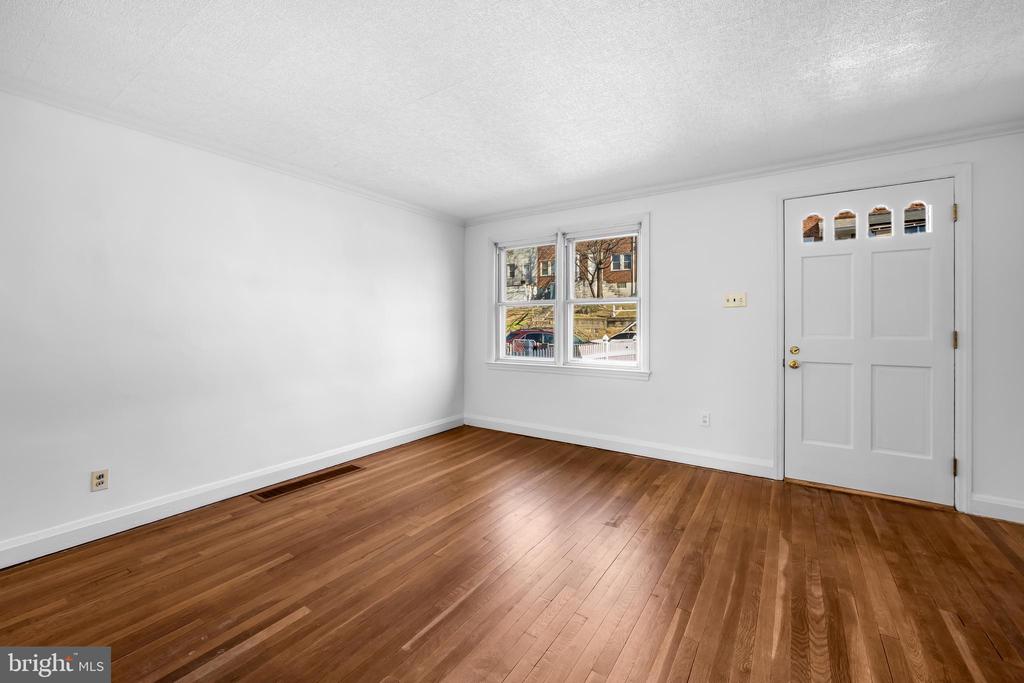 215 GROVE PARK ROAD