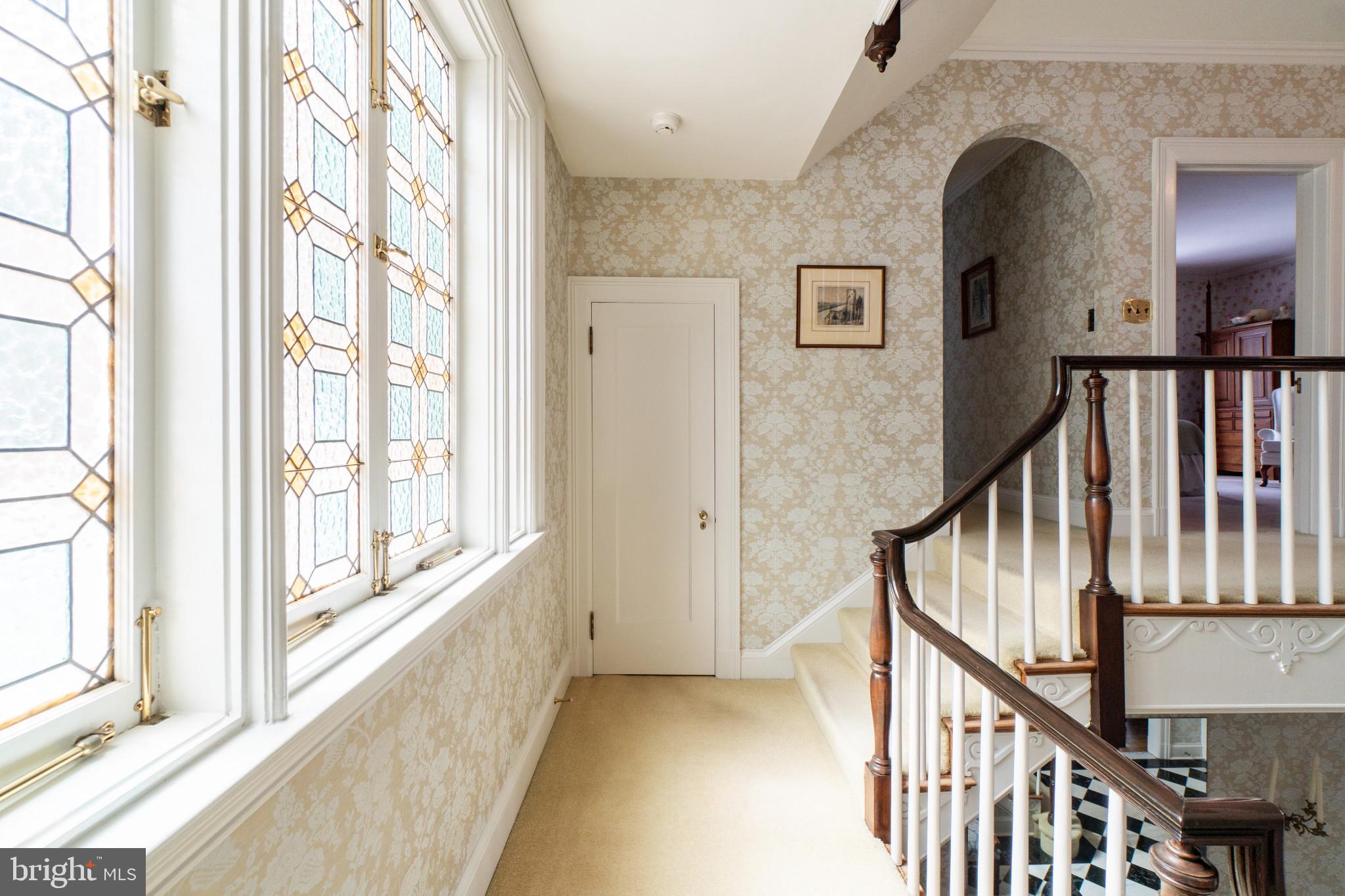 3 E Highfield ROAD