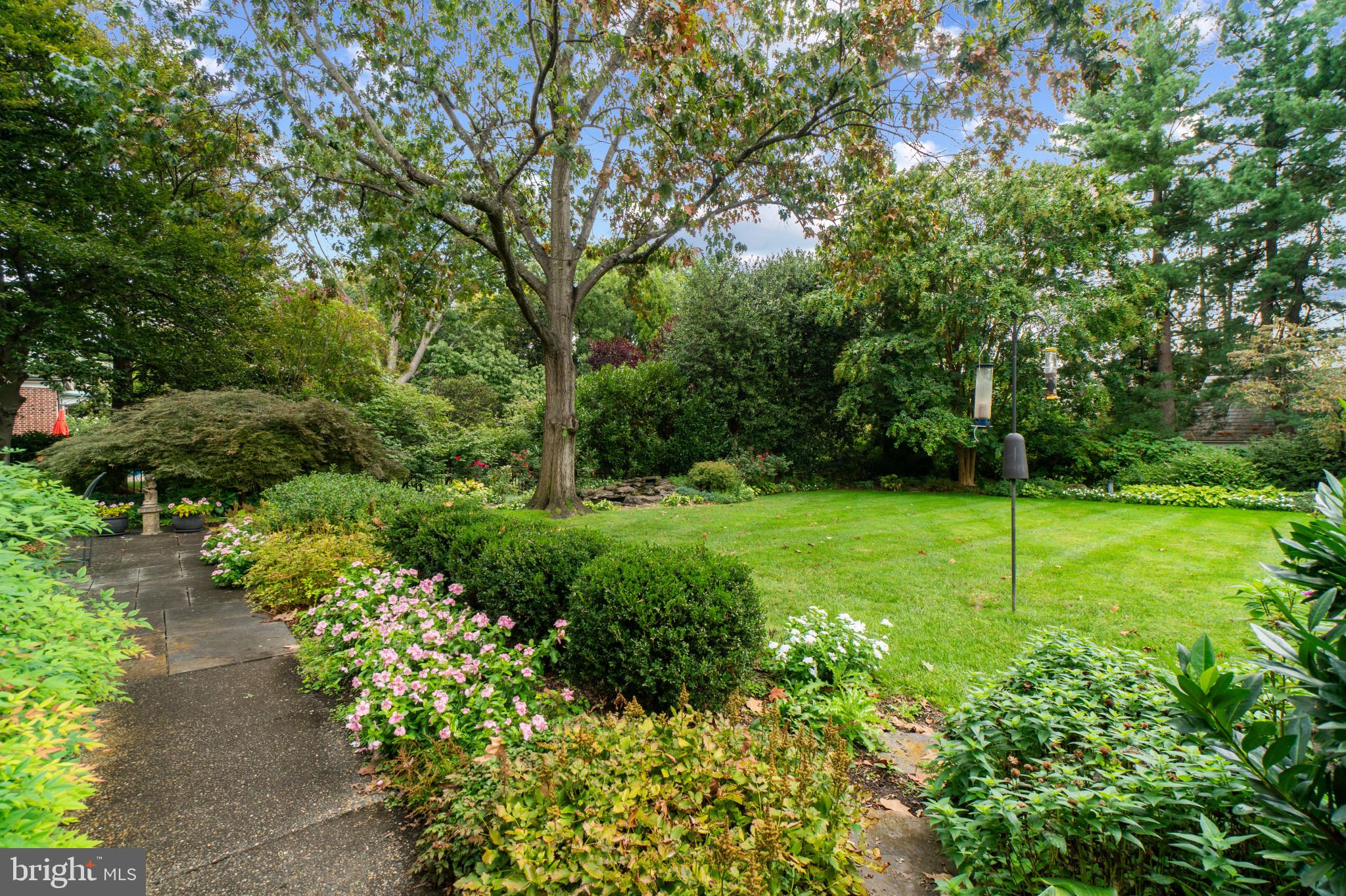 3 E Highfield ROAD