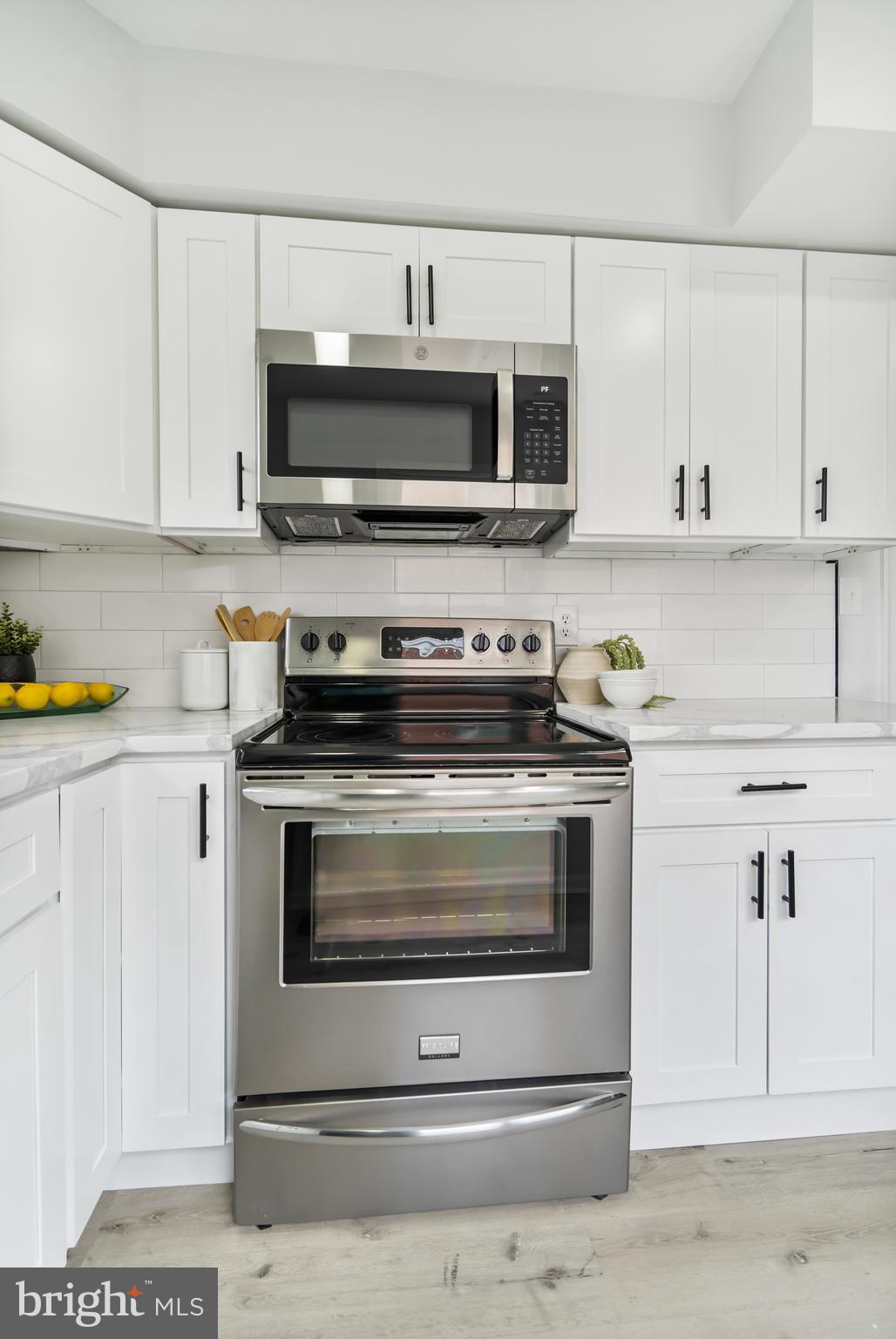 1122 CEDARCROFT ROAD