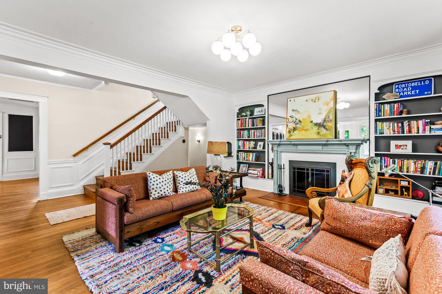 531 W 40TH STREET
