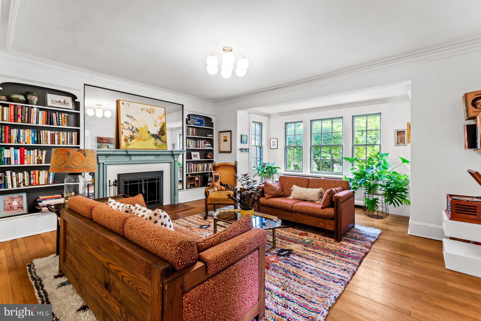 531 W 40TH STREET