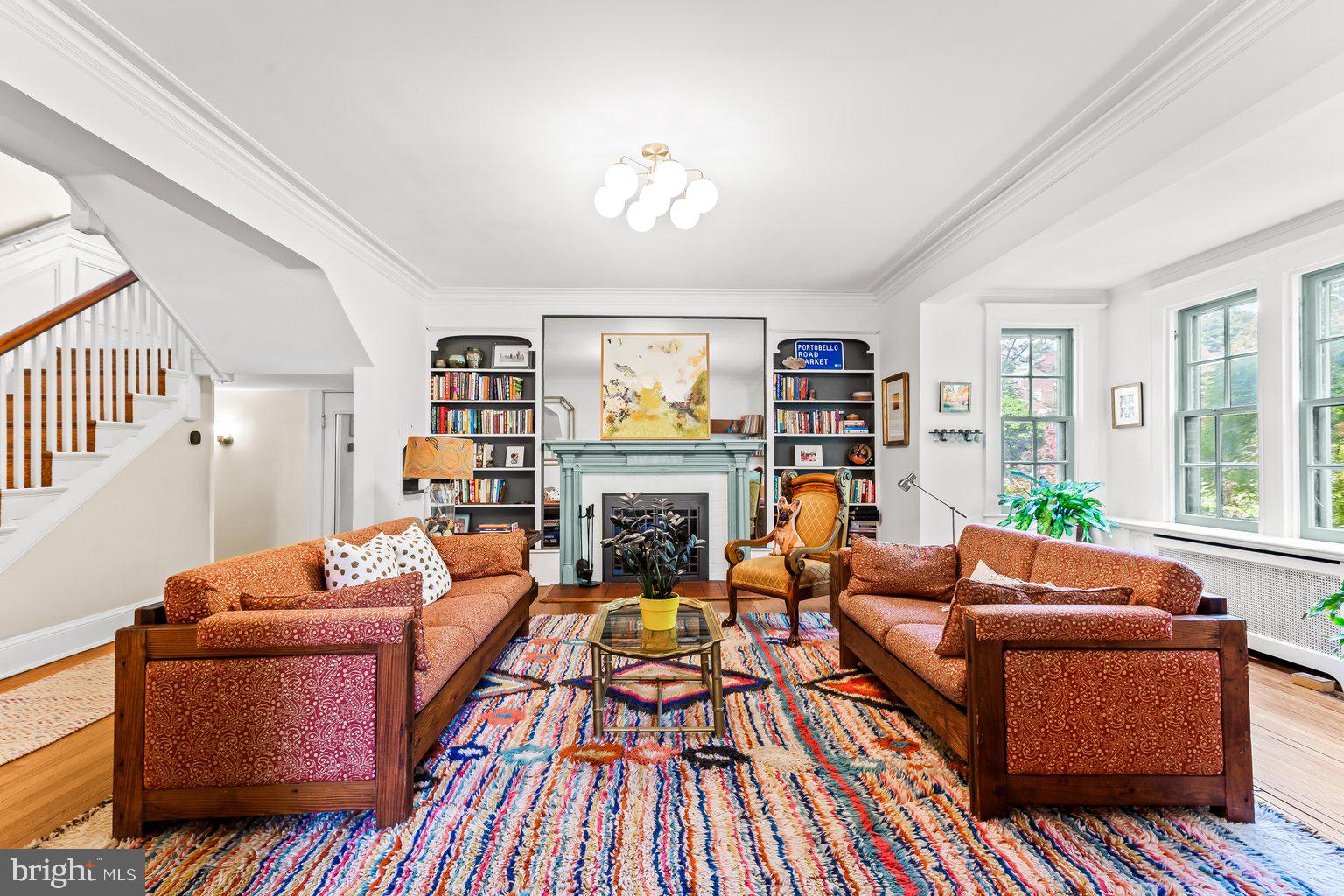 531 W 40TH STREET