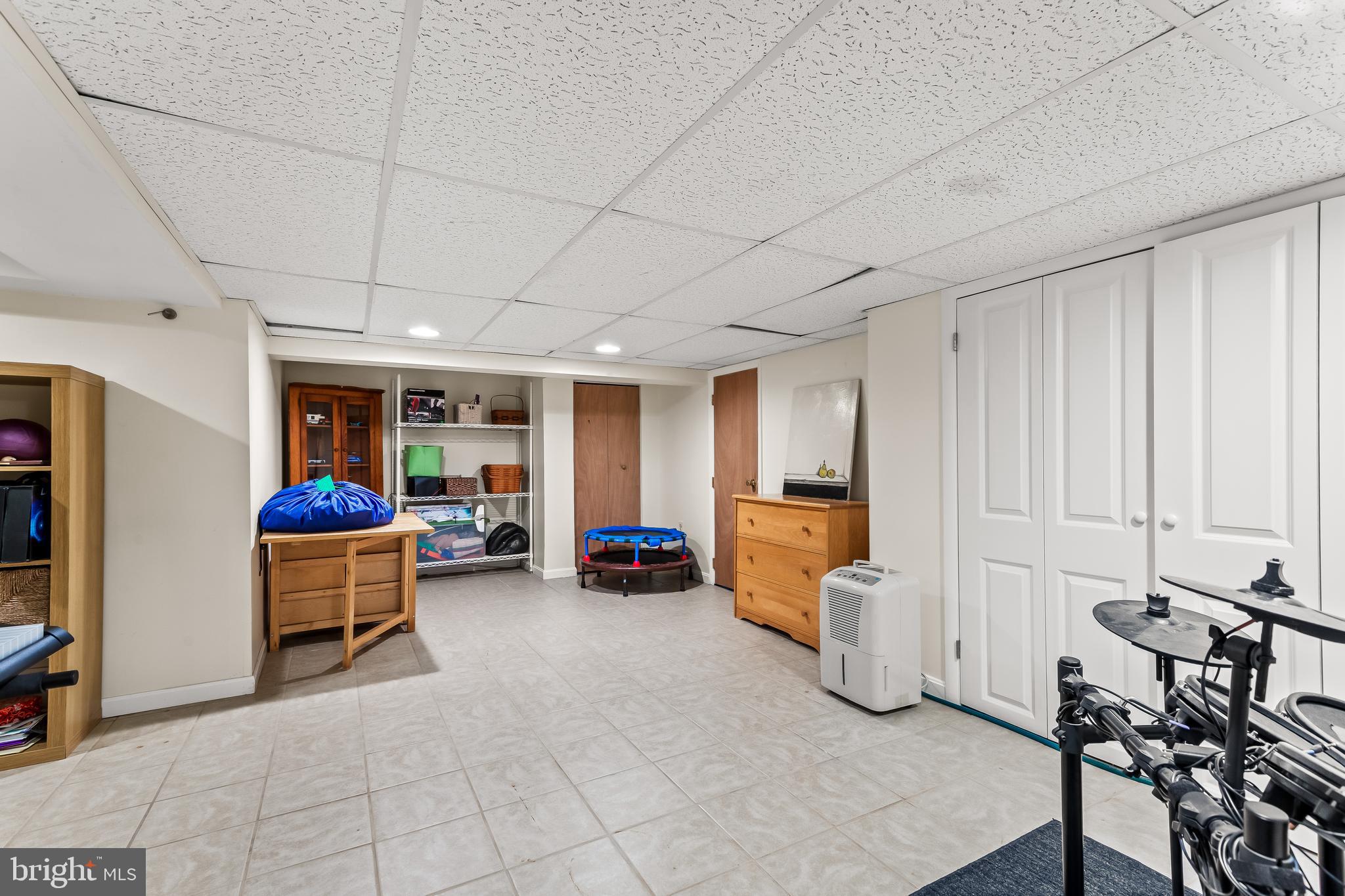 531 W 40TH STREET