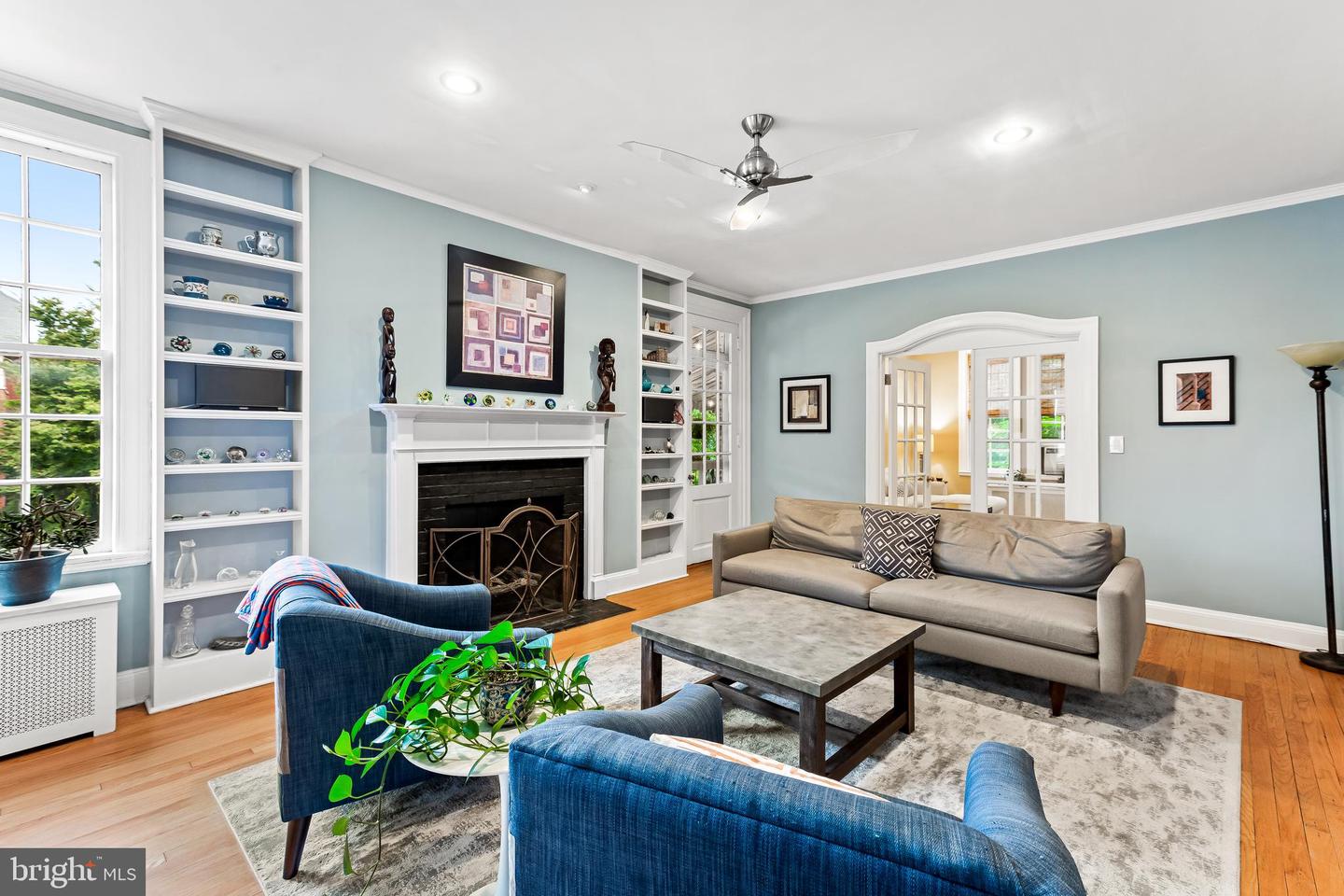 3902 Canterbury ROAD Unit: 2B