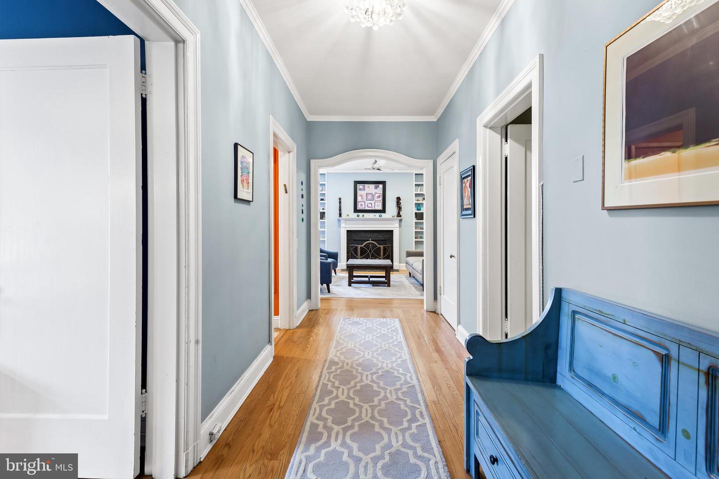 3902 Canterbury ROAD Unit: 2B