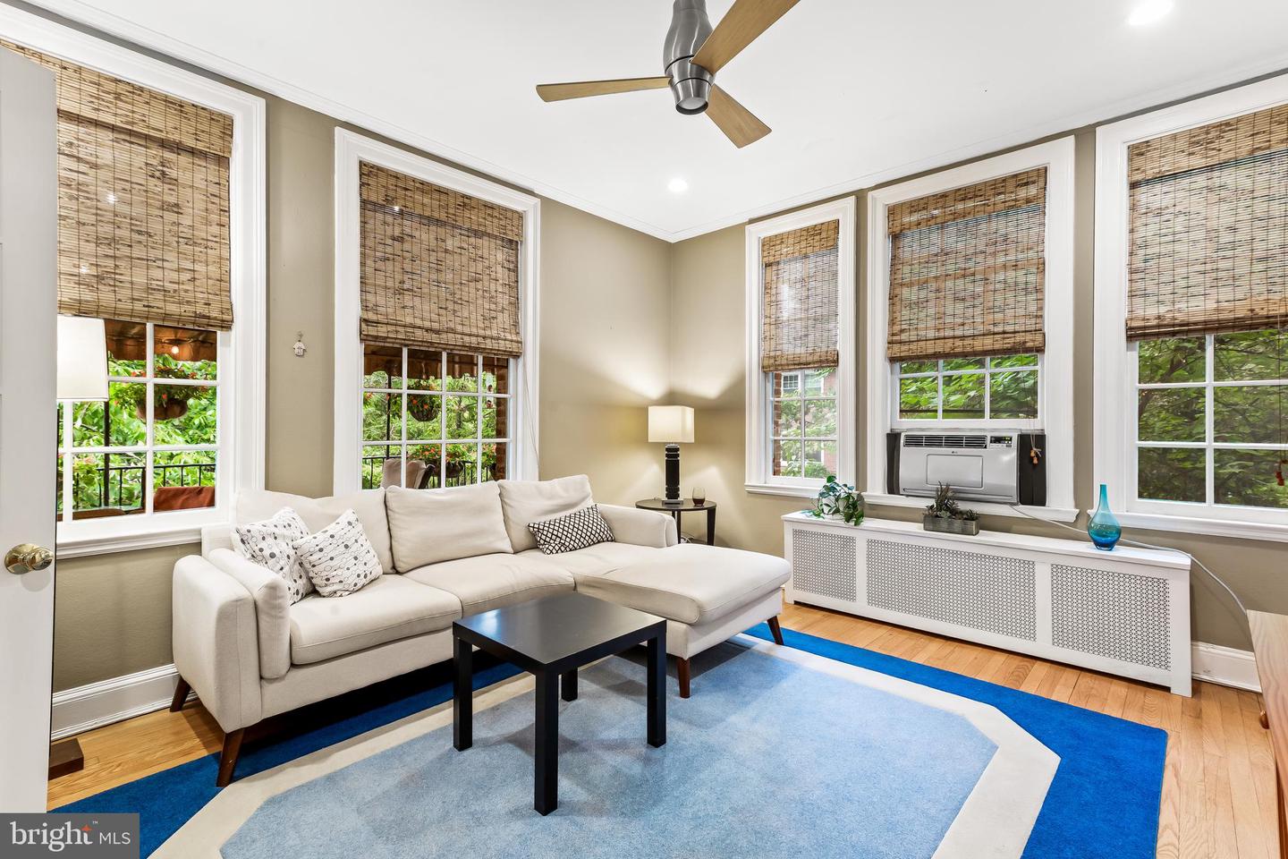 3902 Canterbury ROAD Unit: 2B