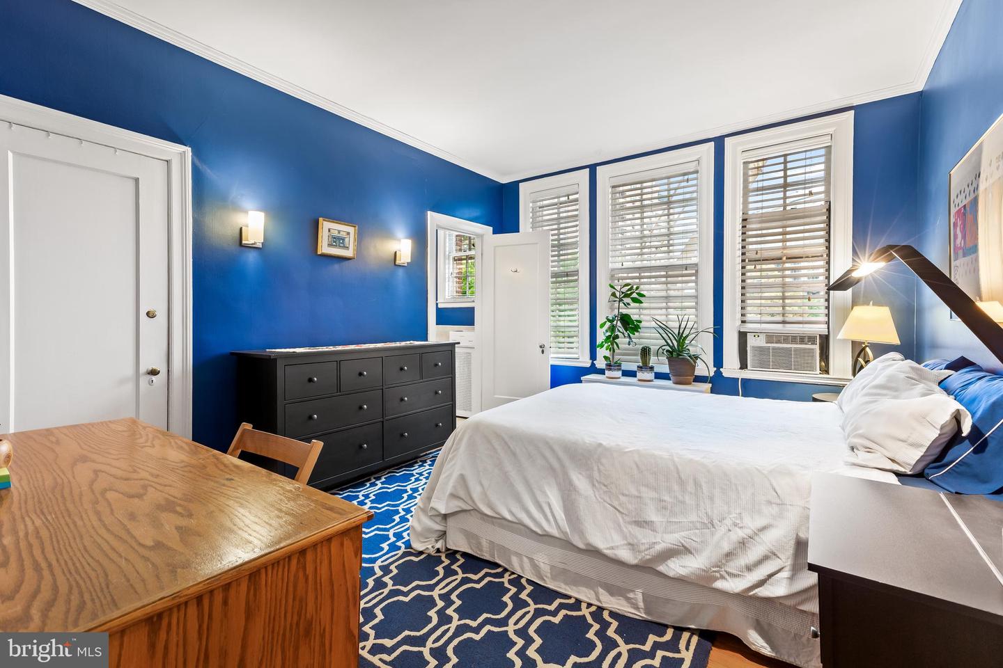 3902 Canterbury ROAD Unit: 2B