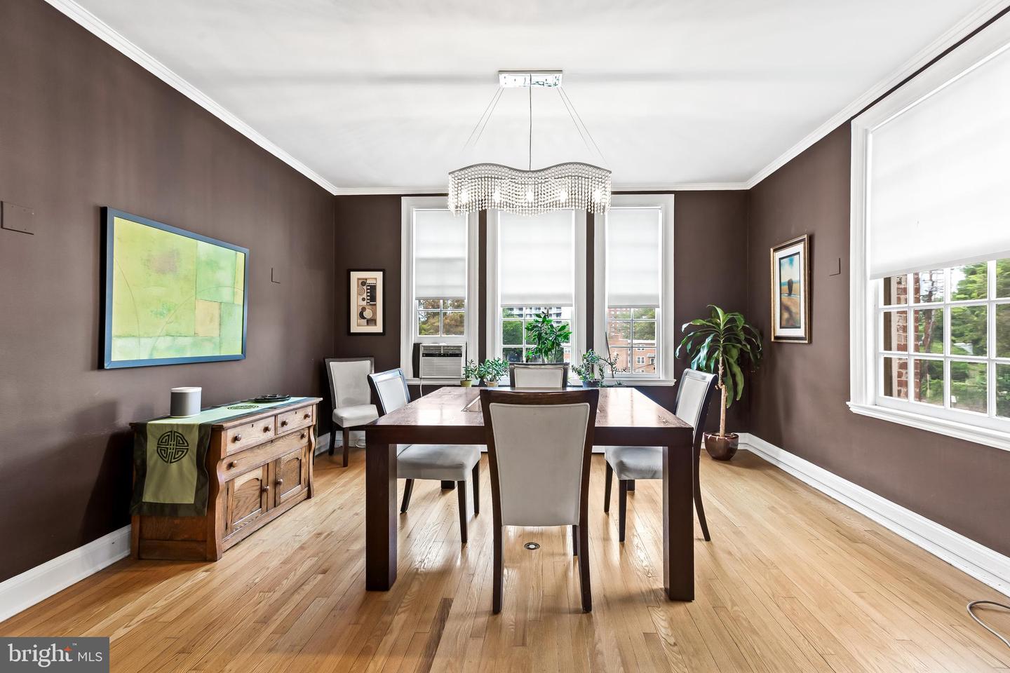 3902 Canterbury ROAD Unit: 2B