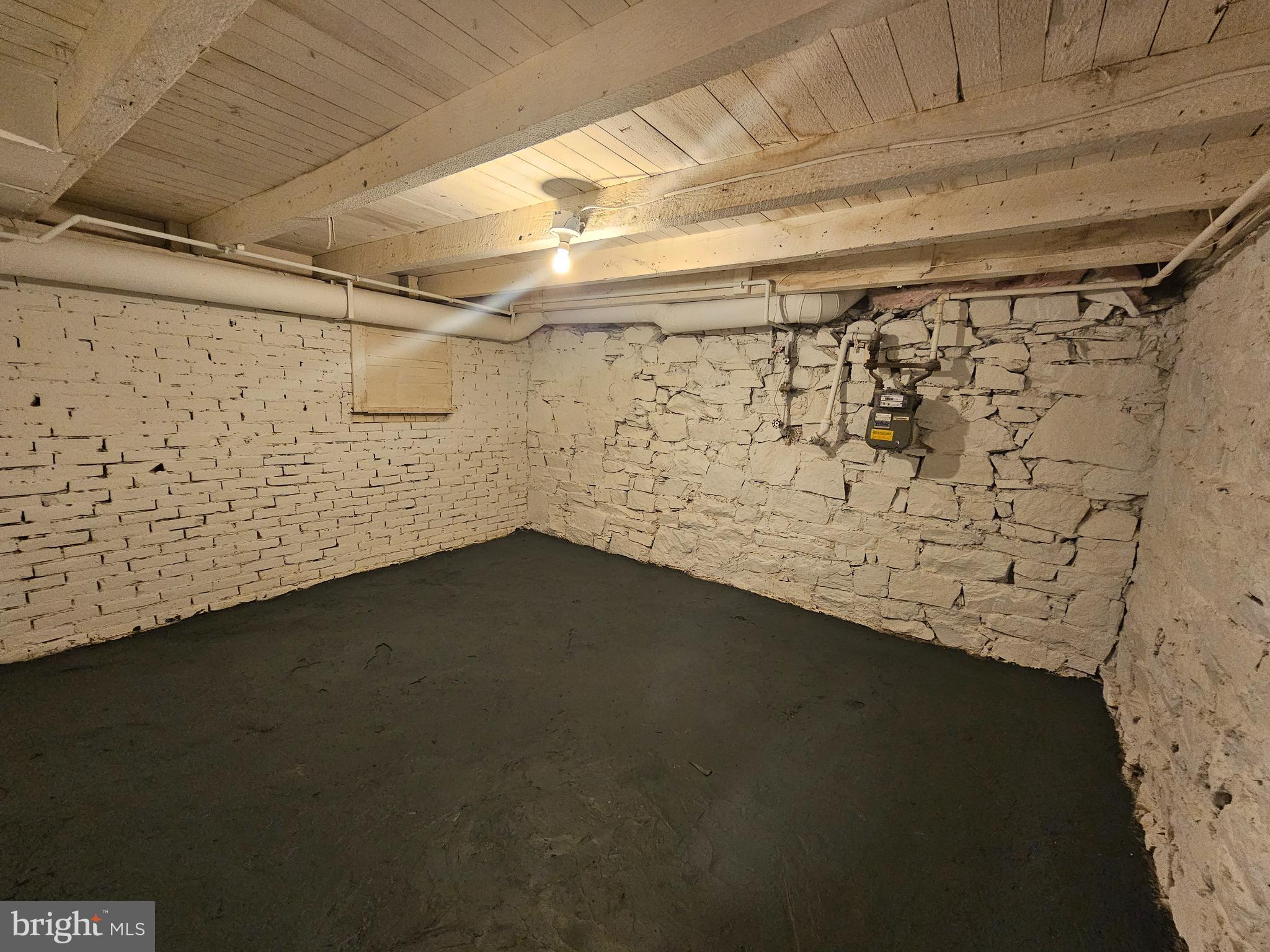 3802 Falls ROAD