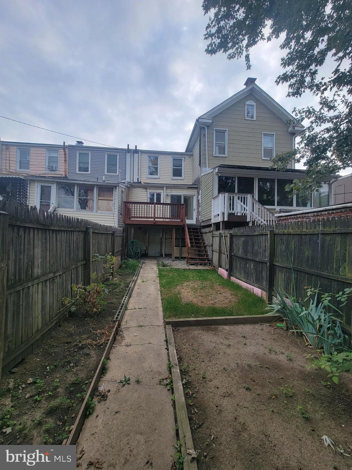 3802 Falls ROAD