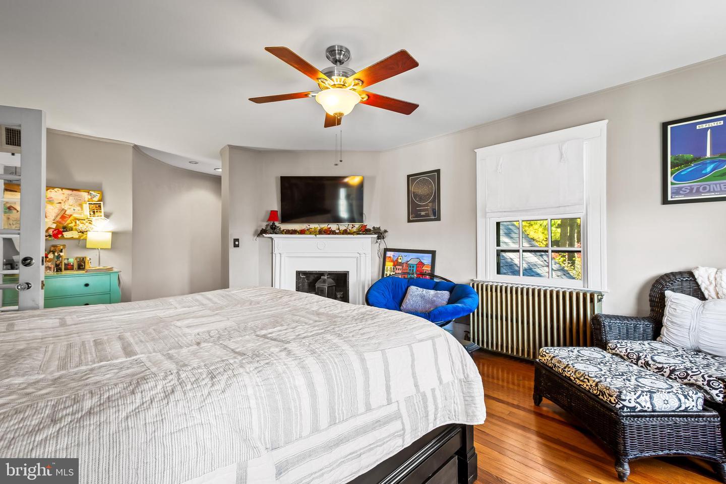 211 Ridgewood ROAD