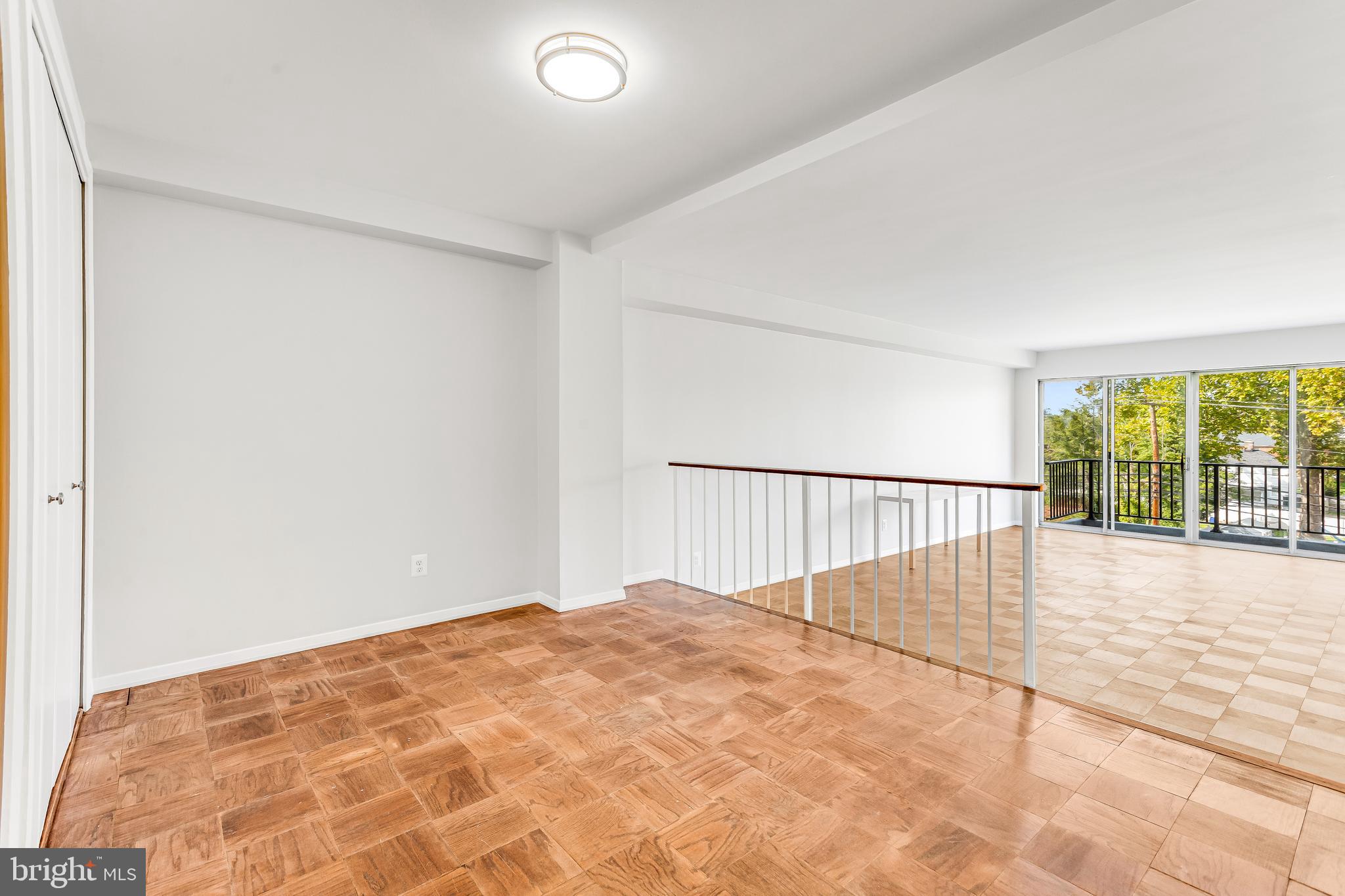 3601 Clarks LANE Unit: 404