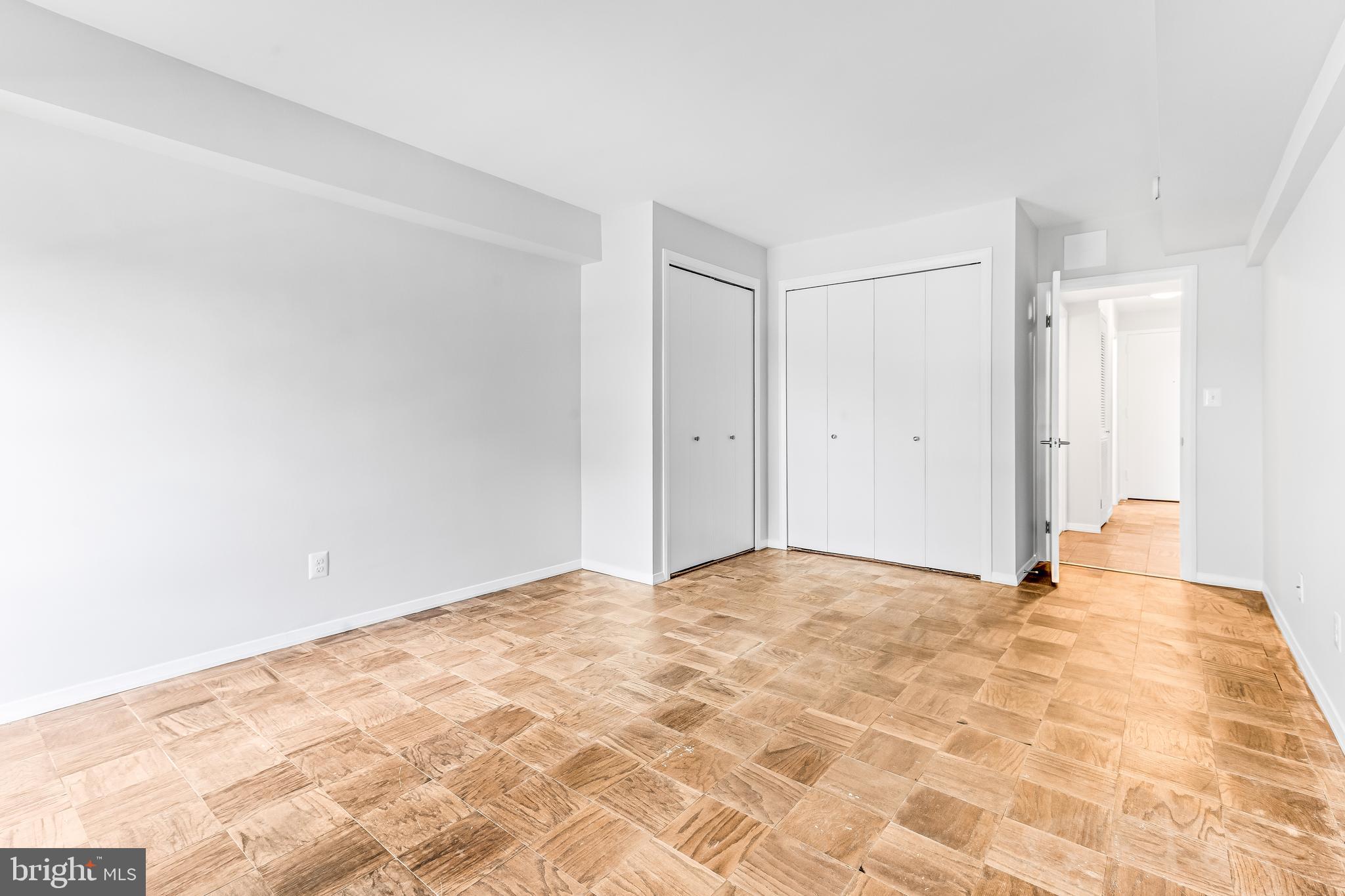 3601 Clarks LANE Unit: 404