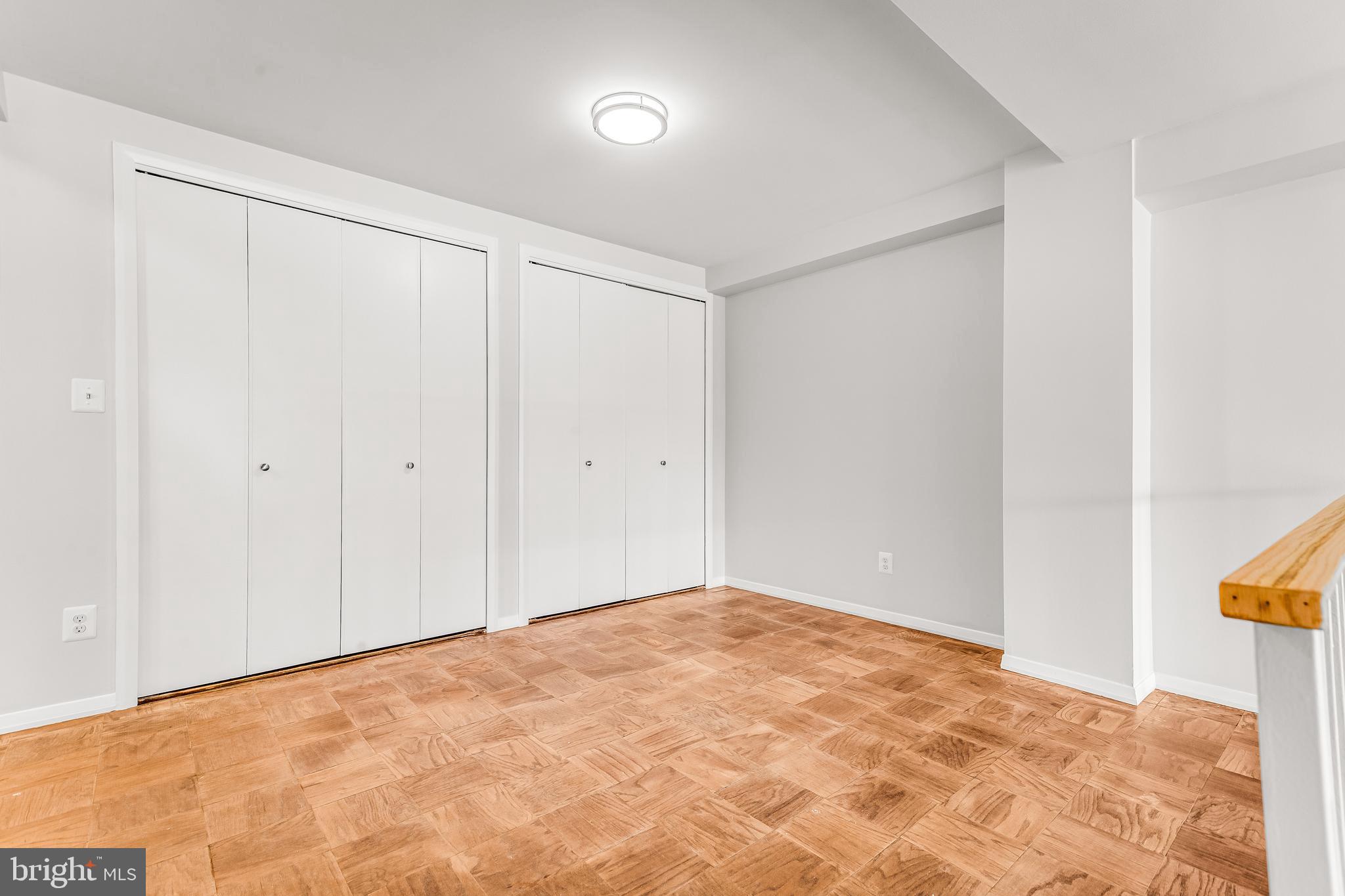 3601 Clarks LANE Unit: 404