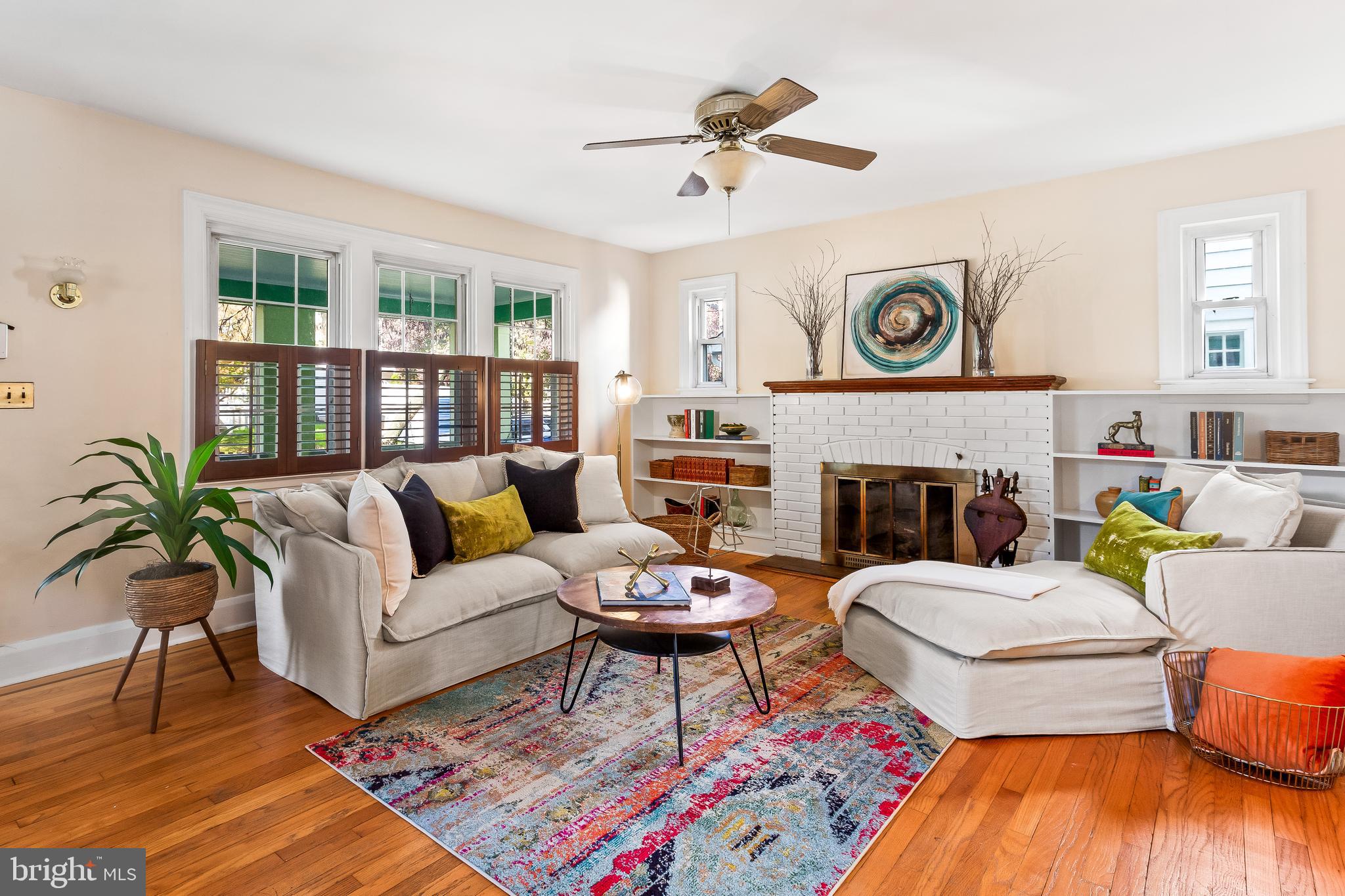 5811 Clearspring ROAD