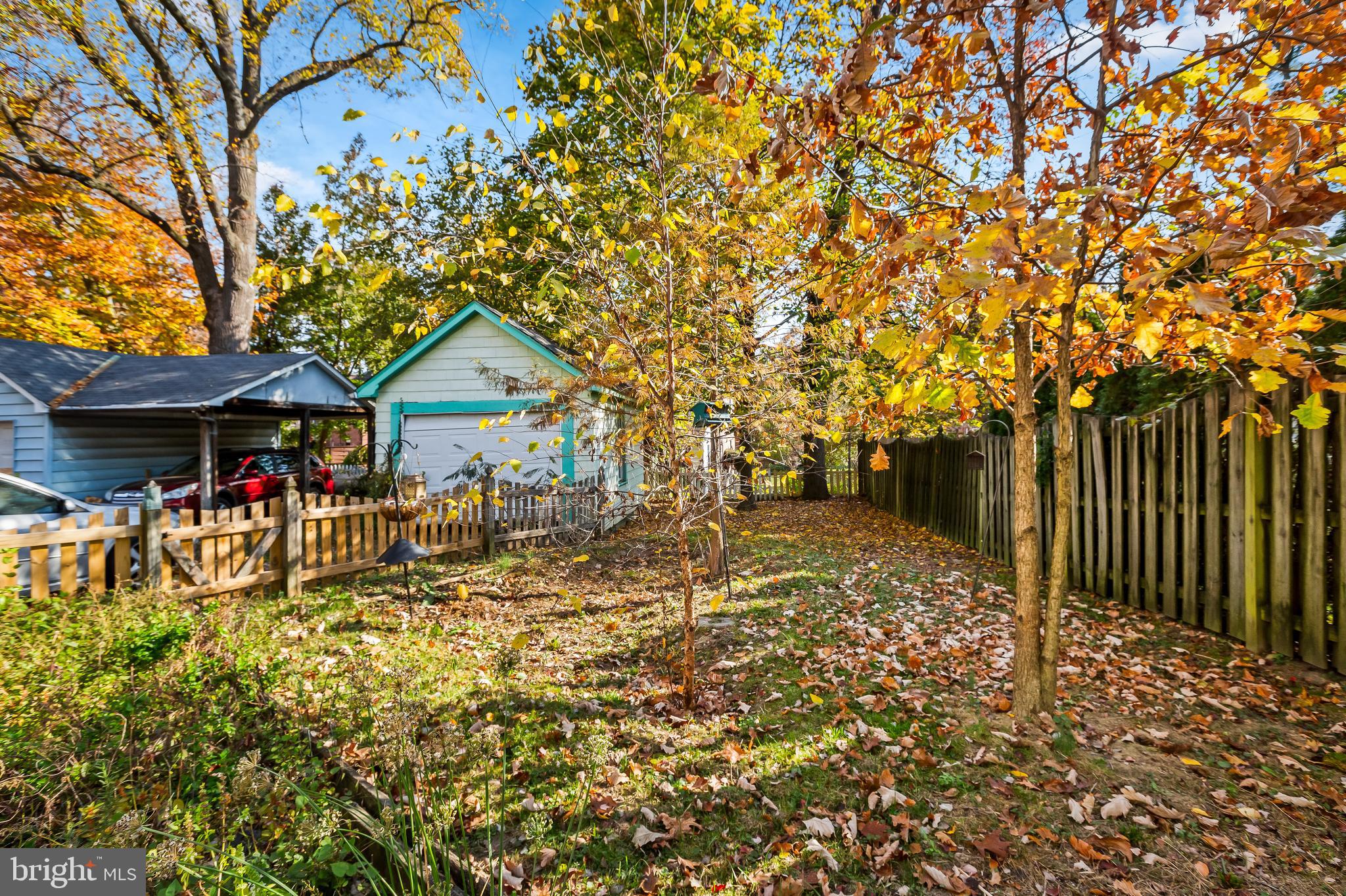 5811 Clearspring ROAD