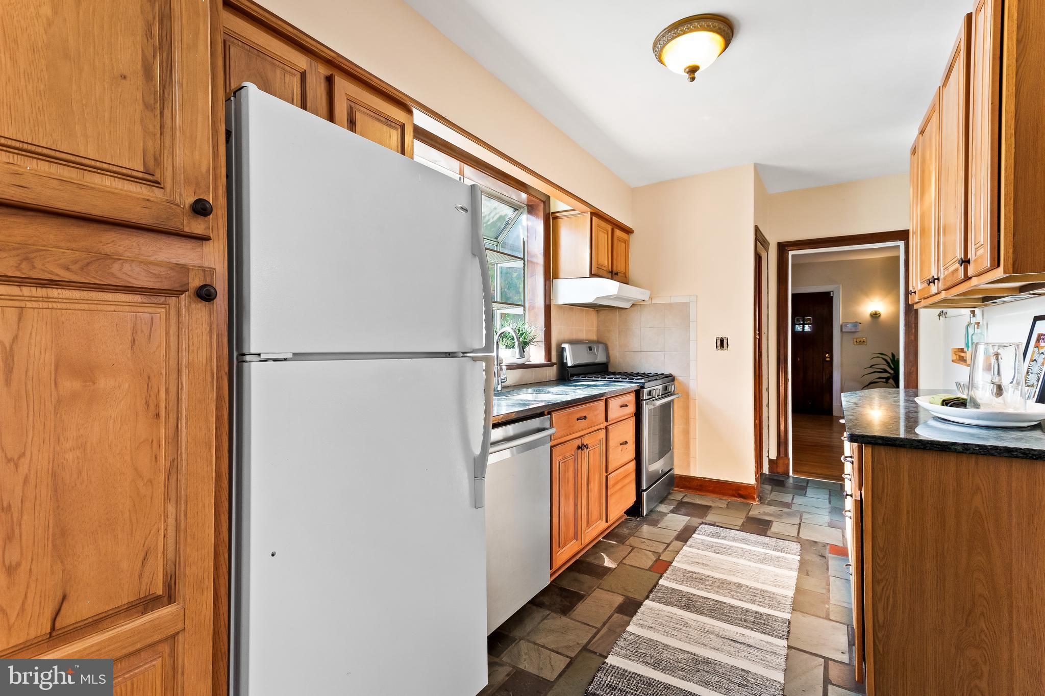 5811 Clearspring ROAD
