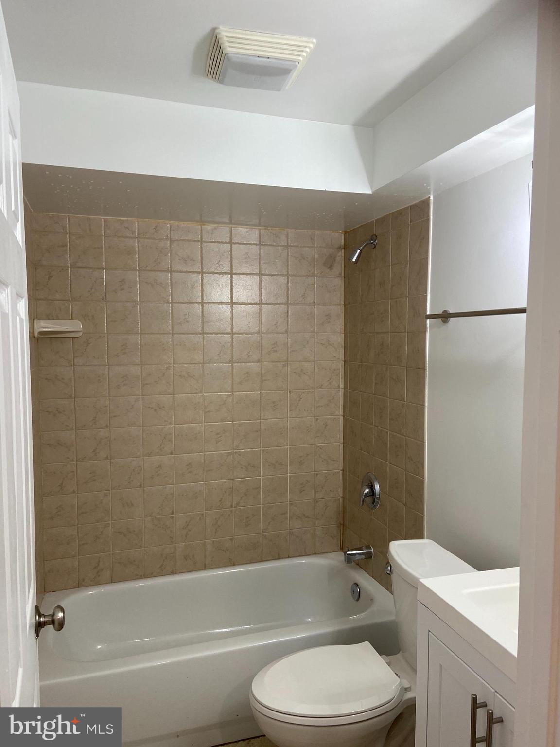 1829 Eutaw PLACE Unit: A