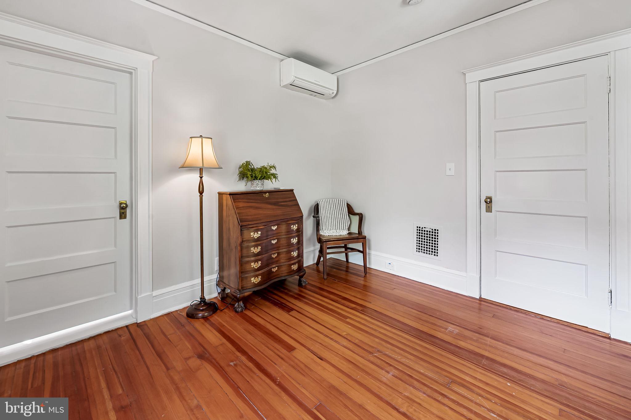 203 Deepdene Rd