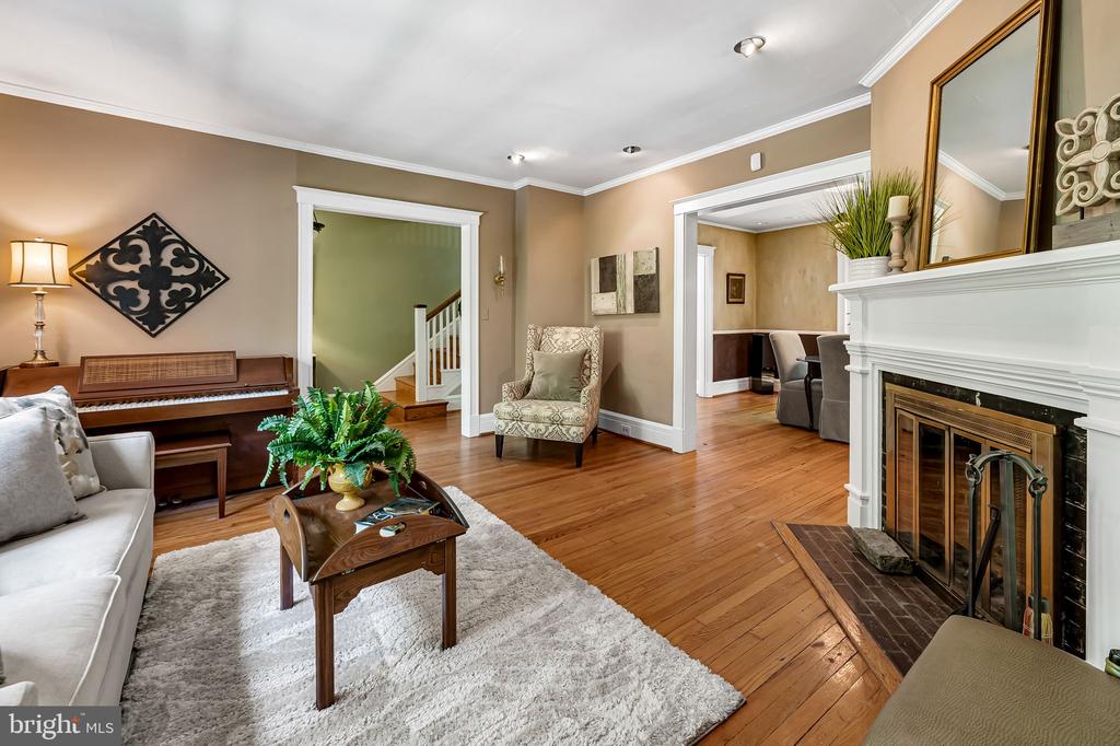 203 Deepdene Rd