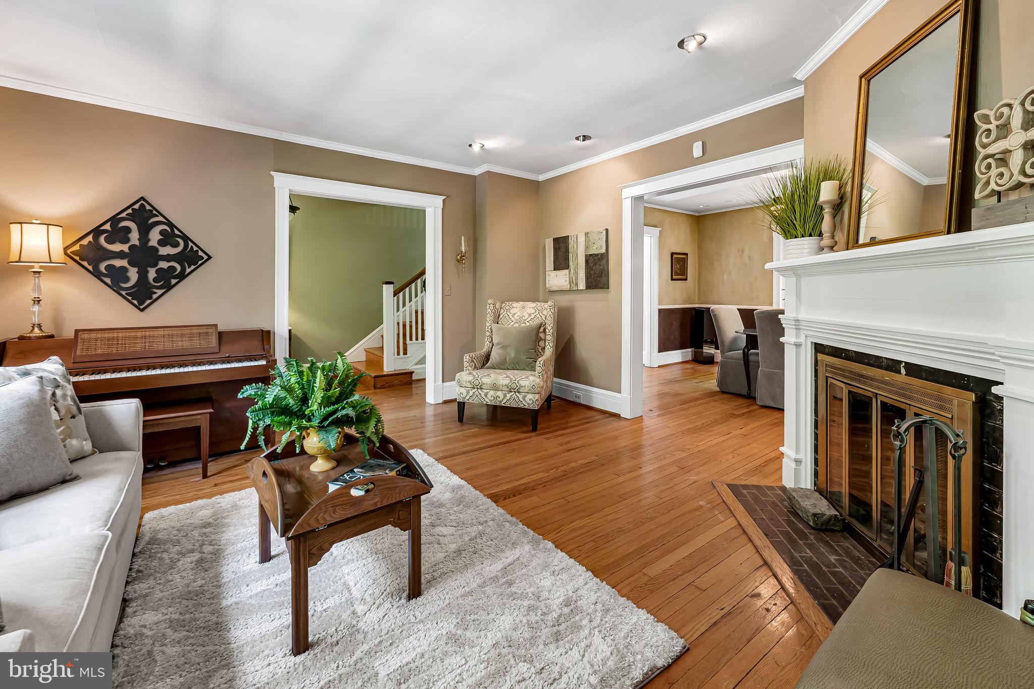 203 Deepdene Rd