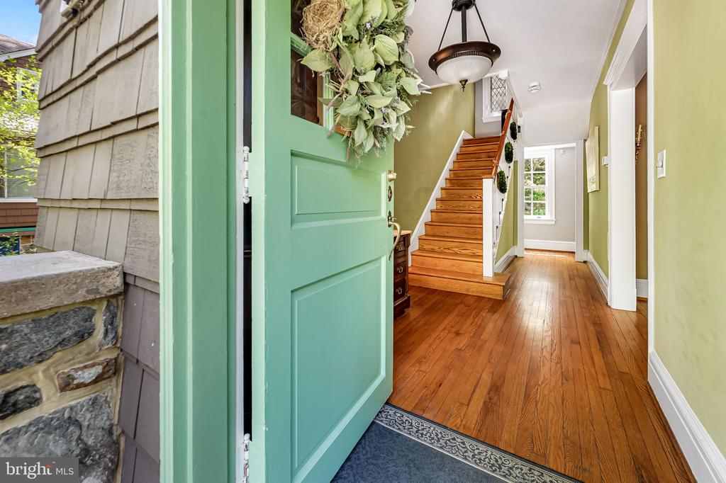 203 Deepdene Rd