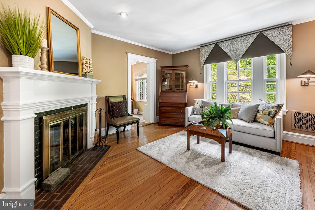 203 Deepdene Rd