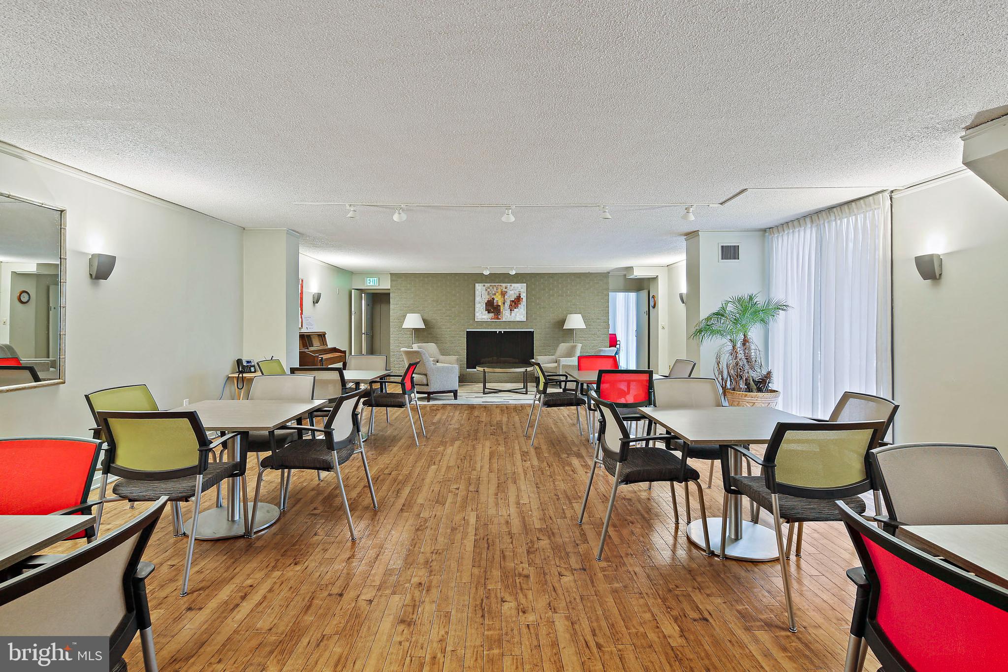 4100 N Charles STREET N Unit: 905
