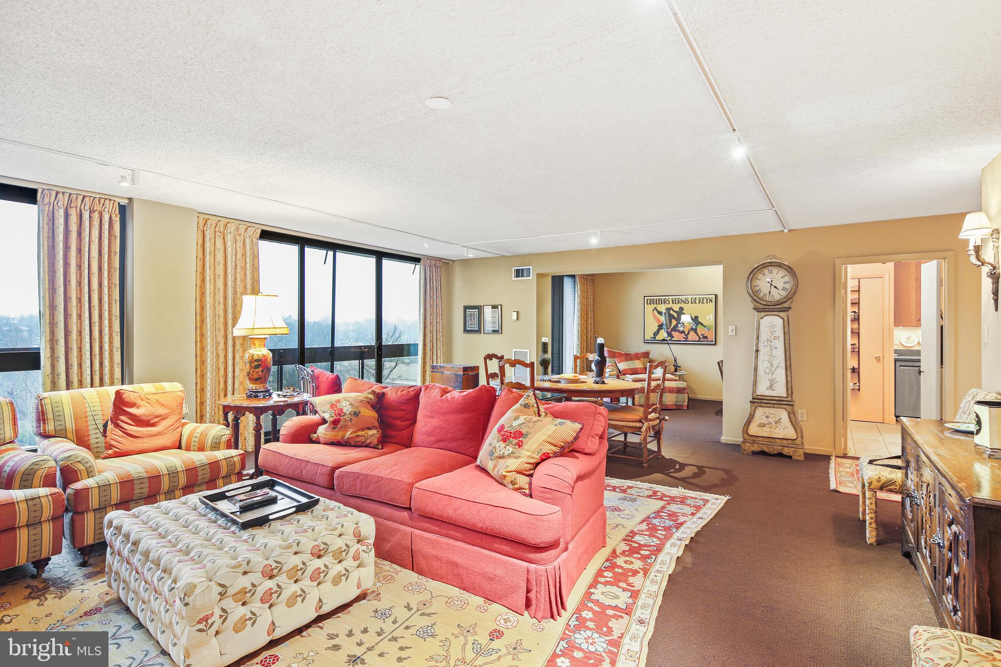 4100 N Charles Street Unit: 1008