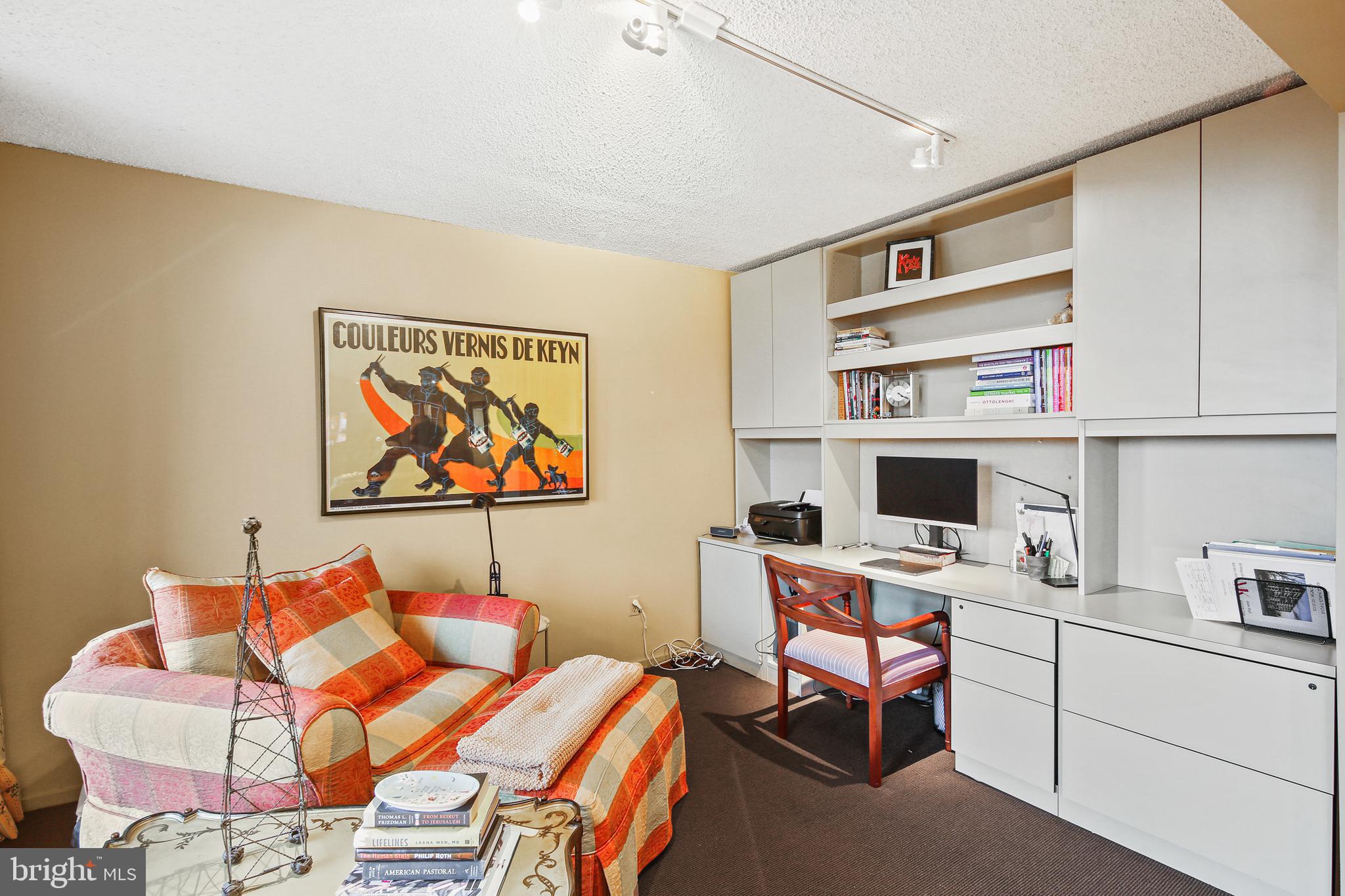 4100 N Charles Street Unit: 1008