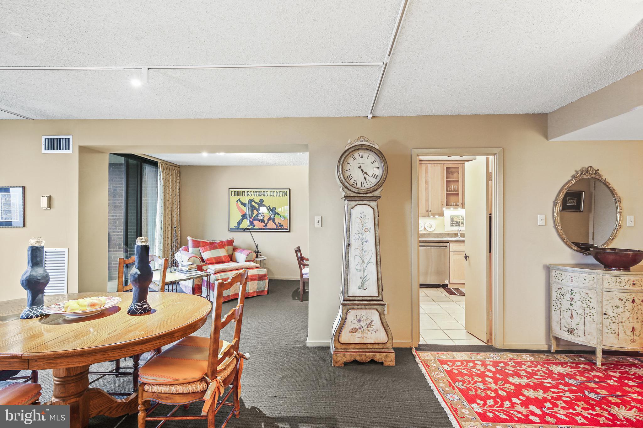 4100 N Charles Street Unit: 1008