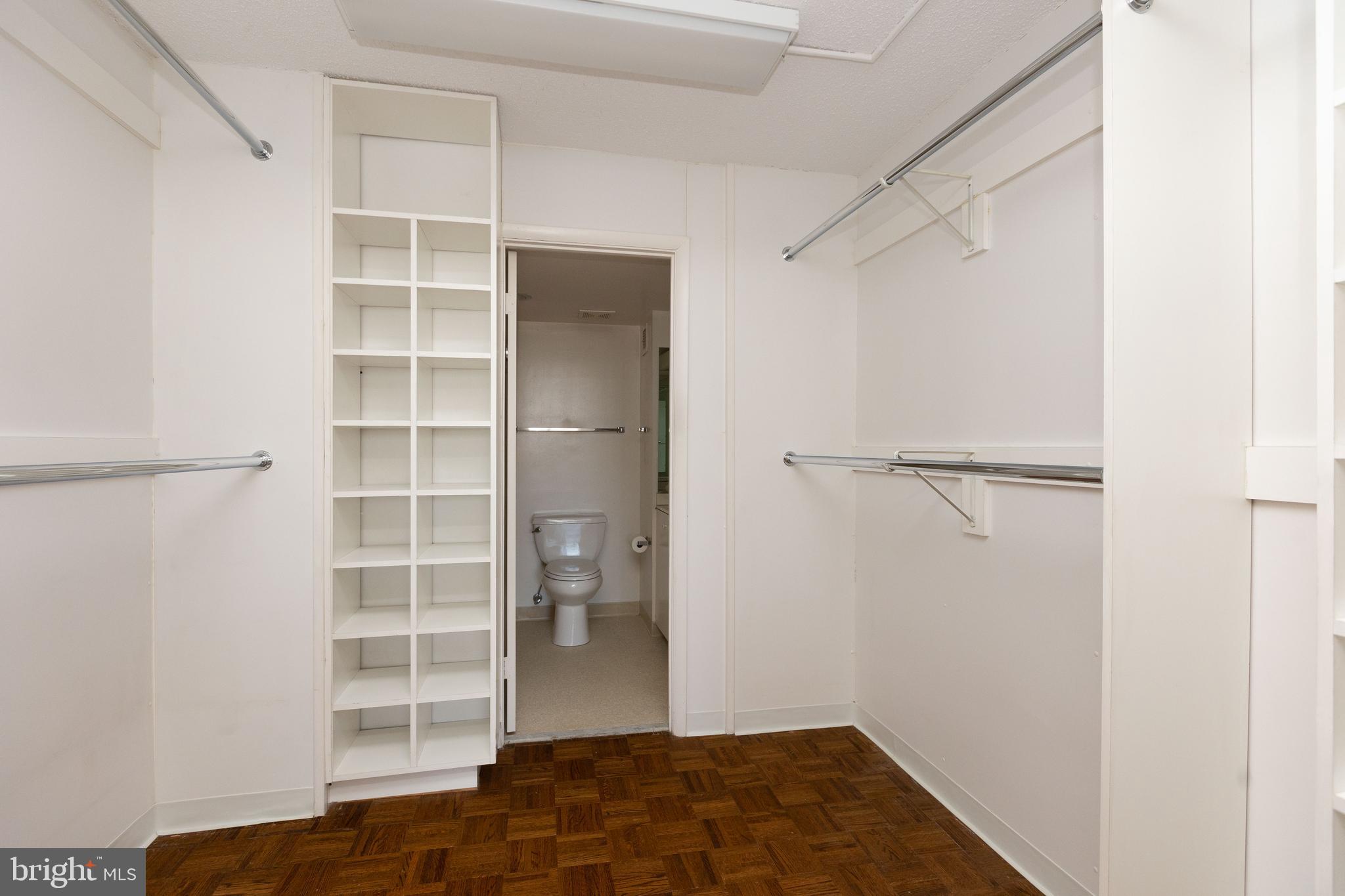 111 Hamlet Hill Road Unit: 812