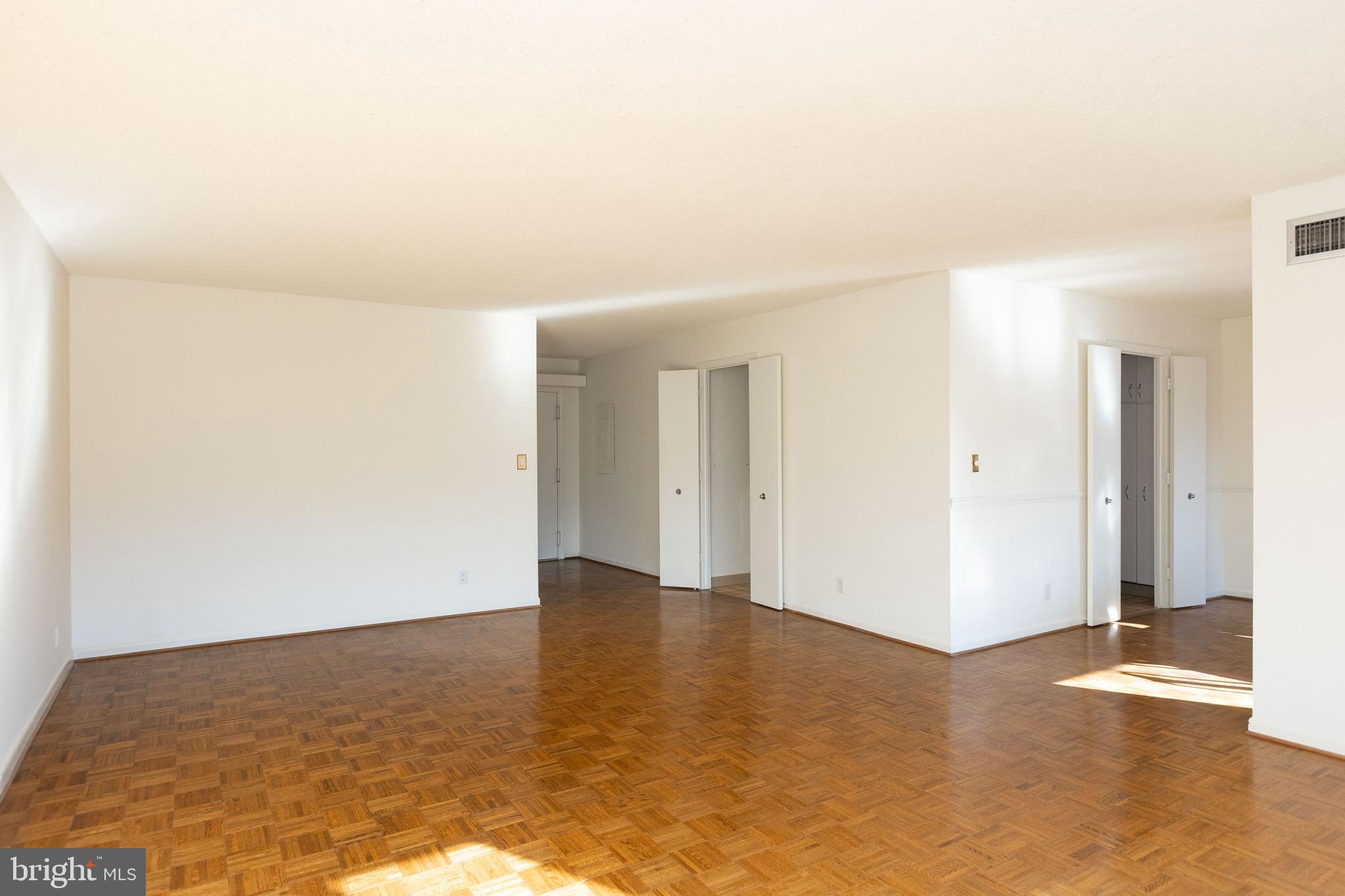 111 Hamlet Hill Road Unit: 812