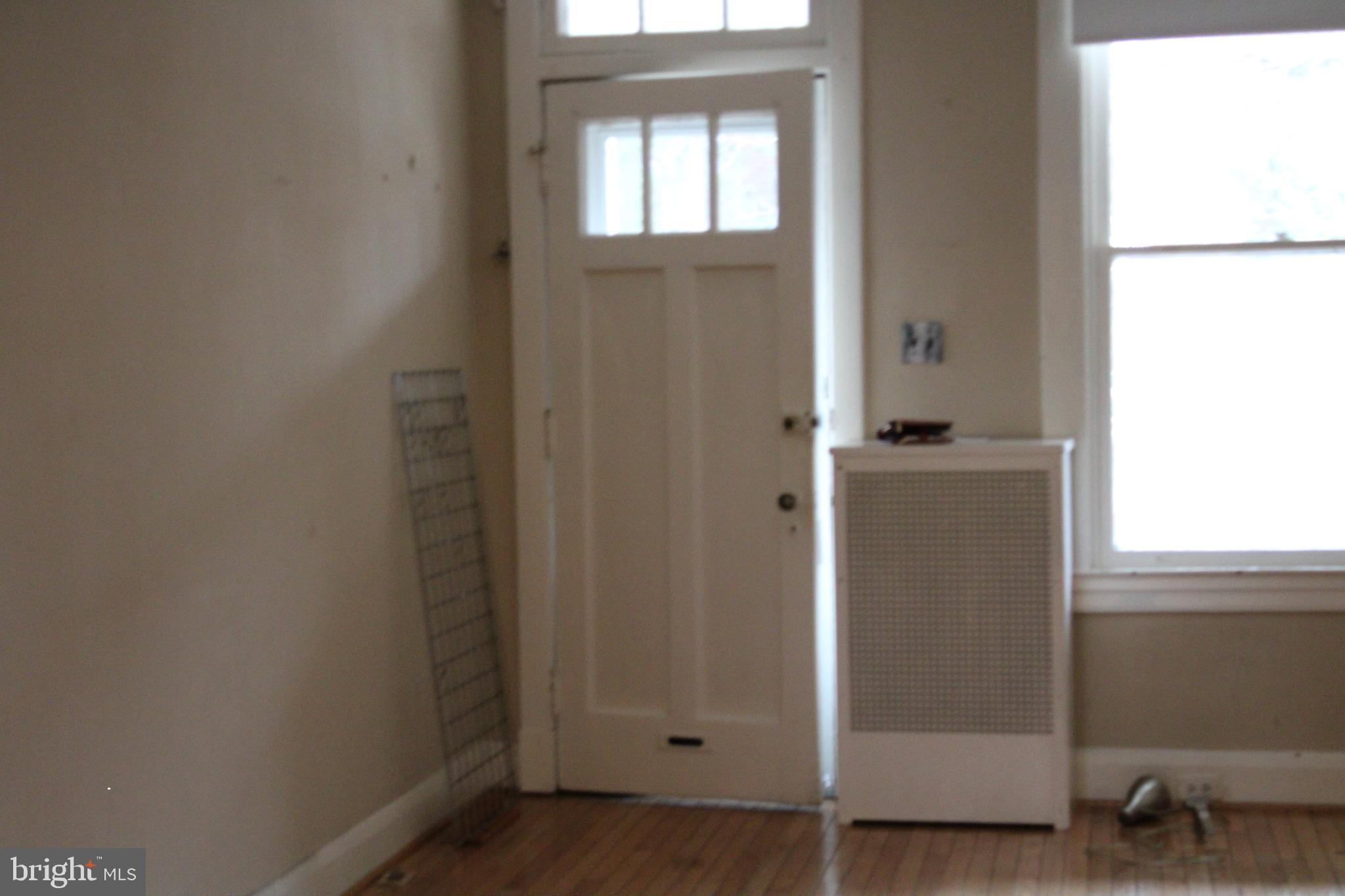 1102 Roland Heights Ave