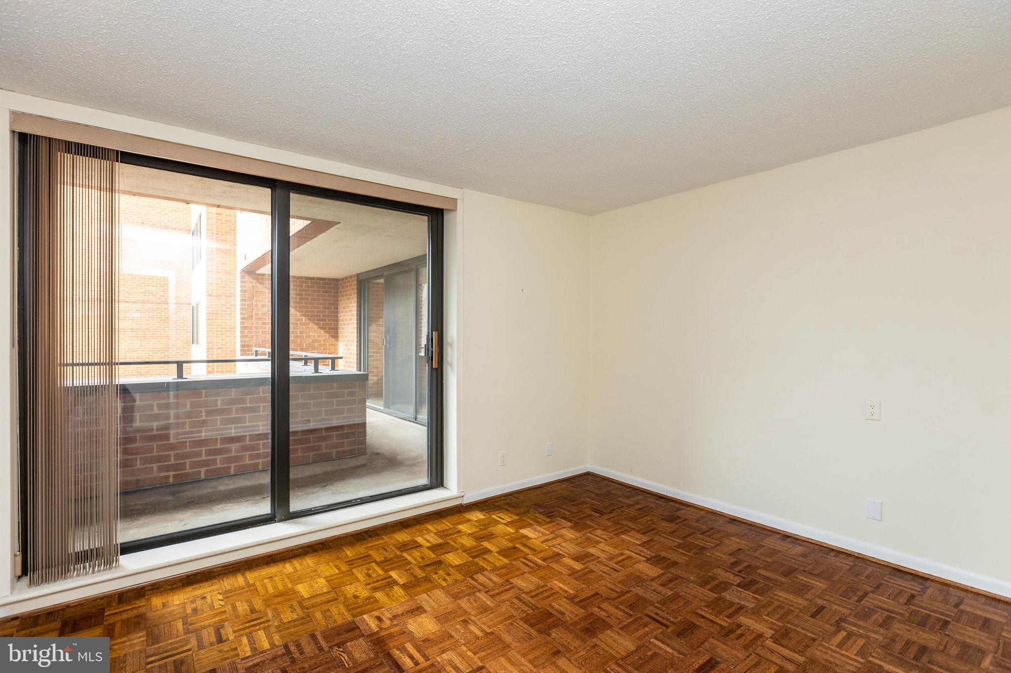 111 Hamlet Hill Rd #806