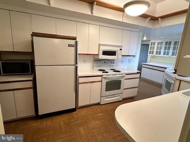 6701 Park Heights Ave #1b