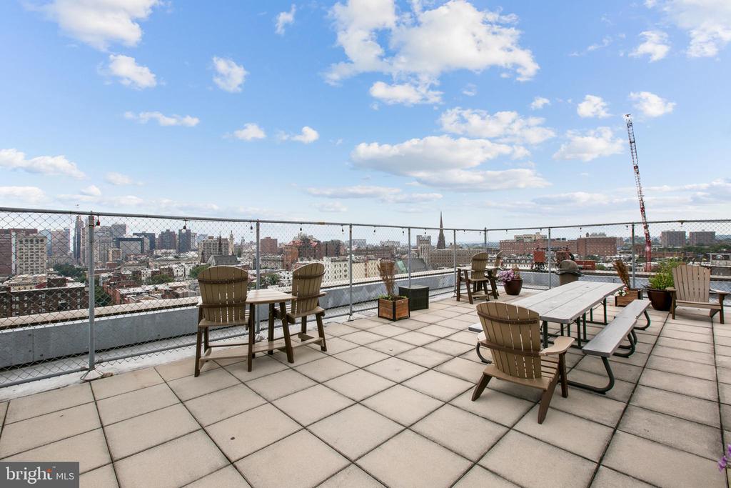 1001 Saint Paul St #5c