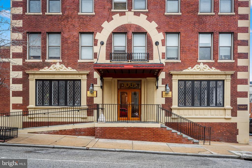 1001 Saint Paul St #5c
