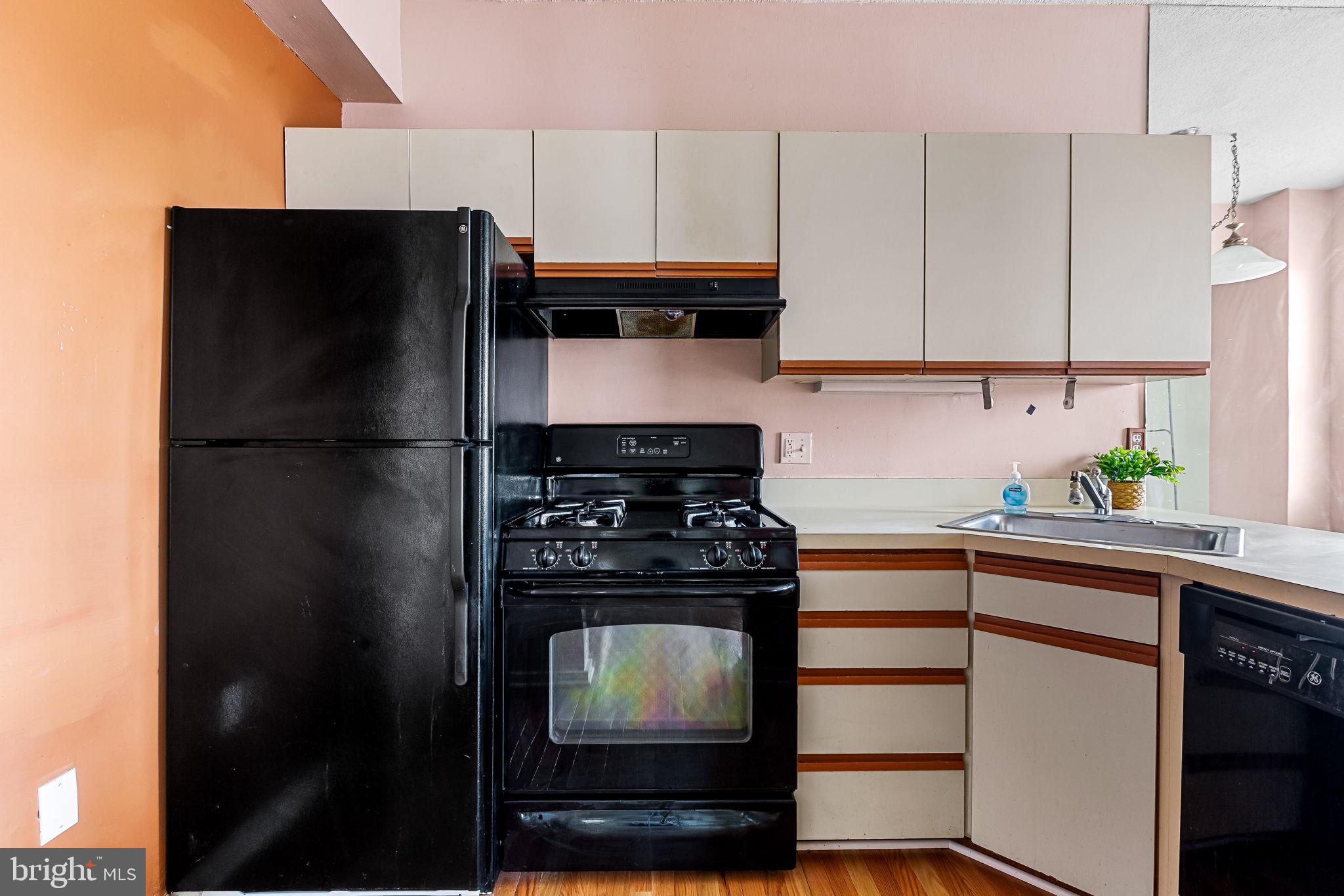 1001 Saint Paul St #5c