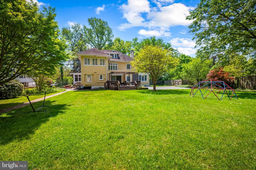 2310 W Rogers Ave