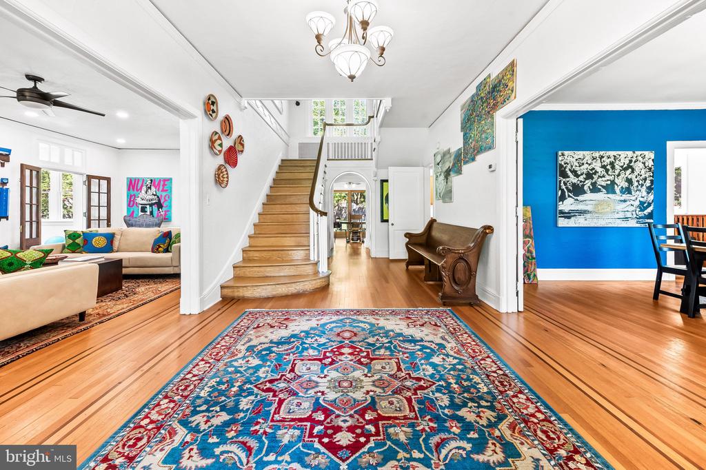 2310 W Rogers Ave